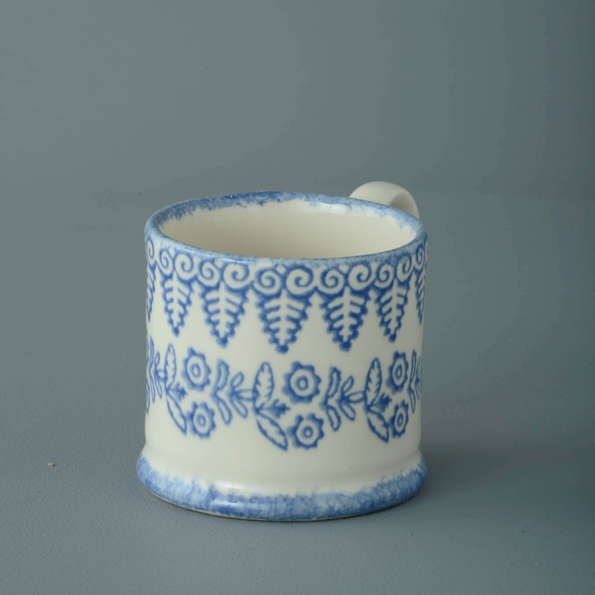 Lacey Blue Mug Small