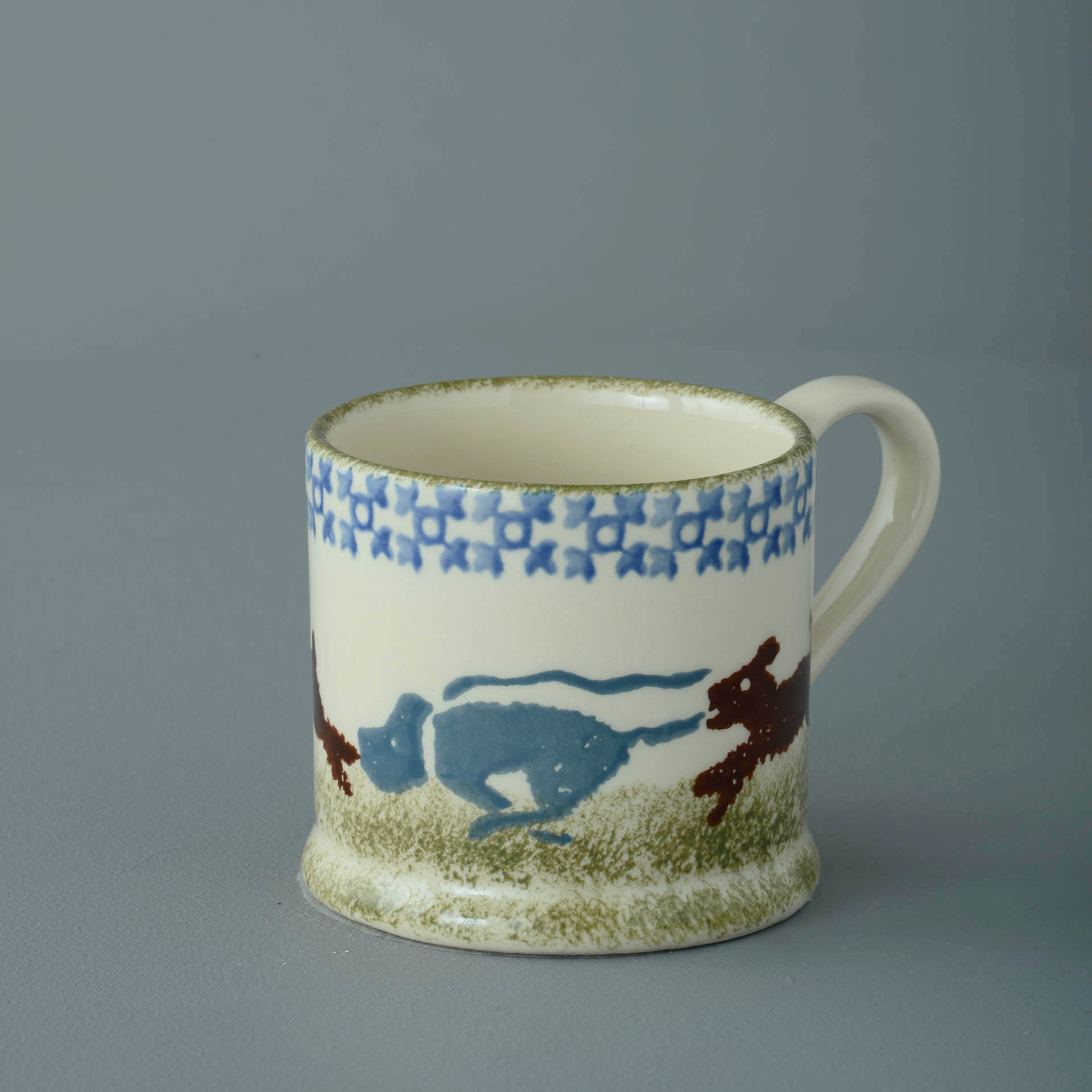 Dog Scottie Chasing Mug Small