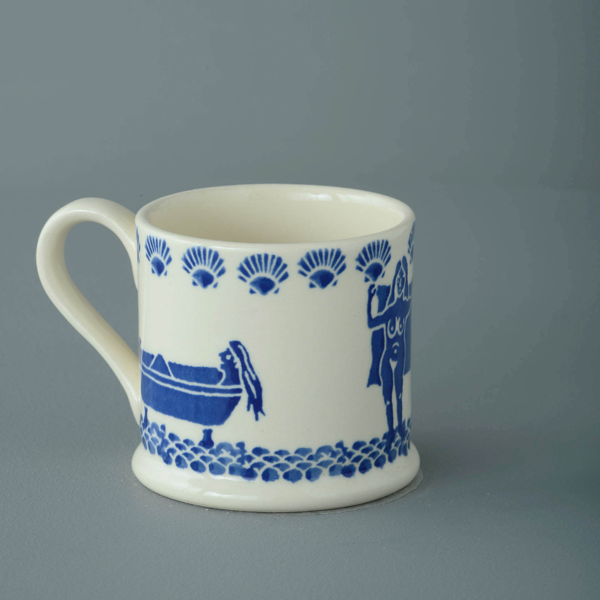 Lady in the bath Mug Small