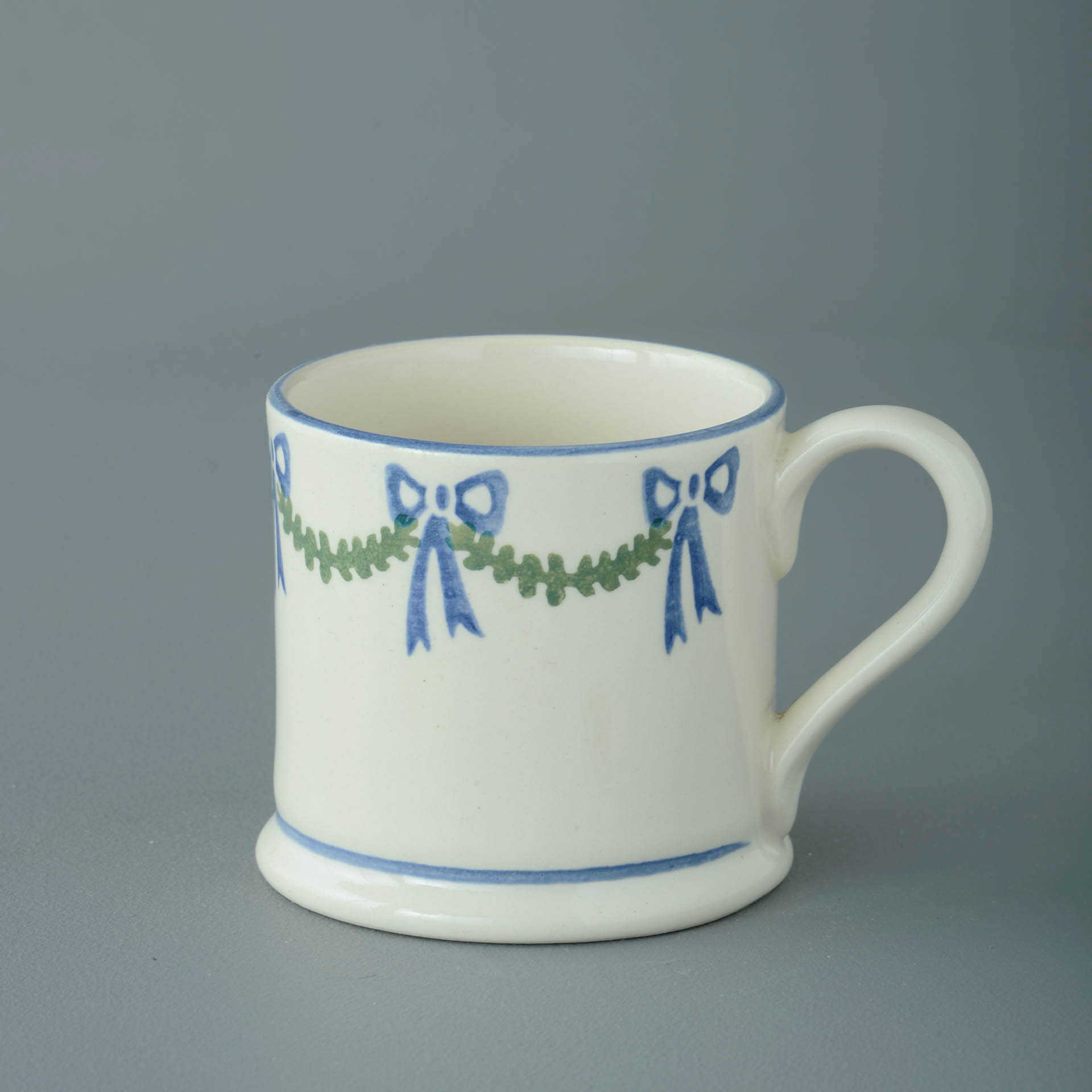 Swags and Bows Mug Small