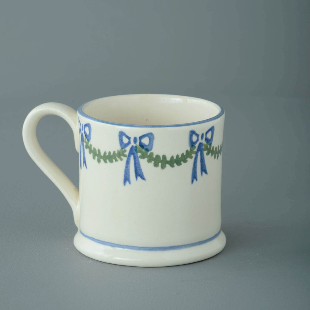 Swags and Bows Mug Small