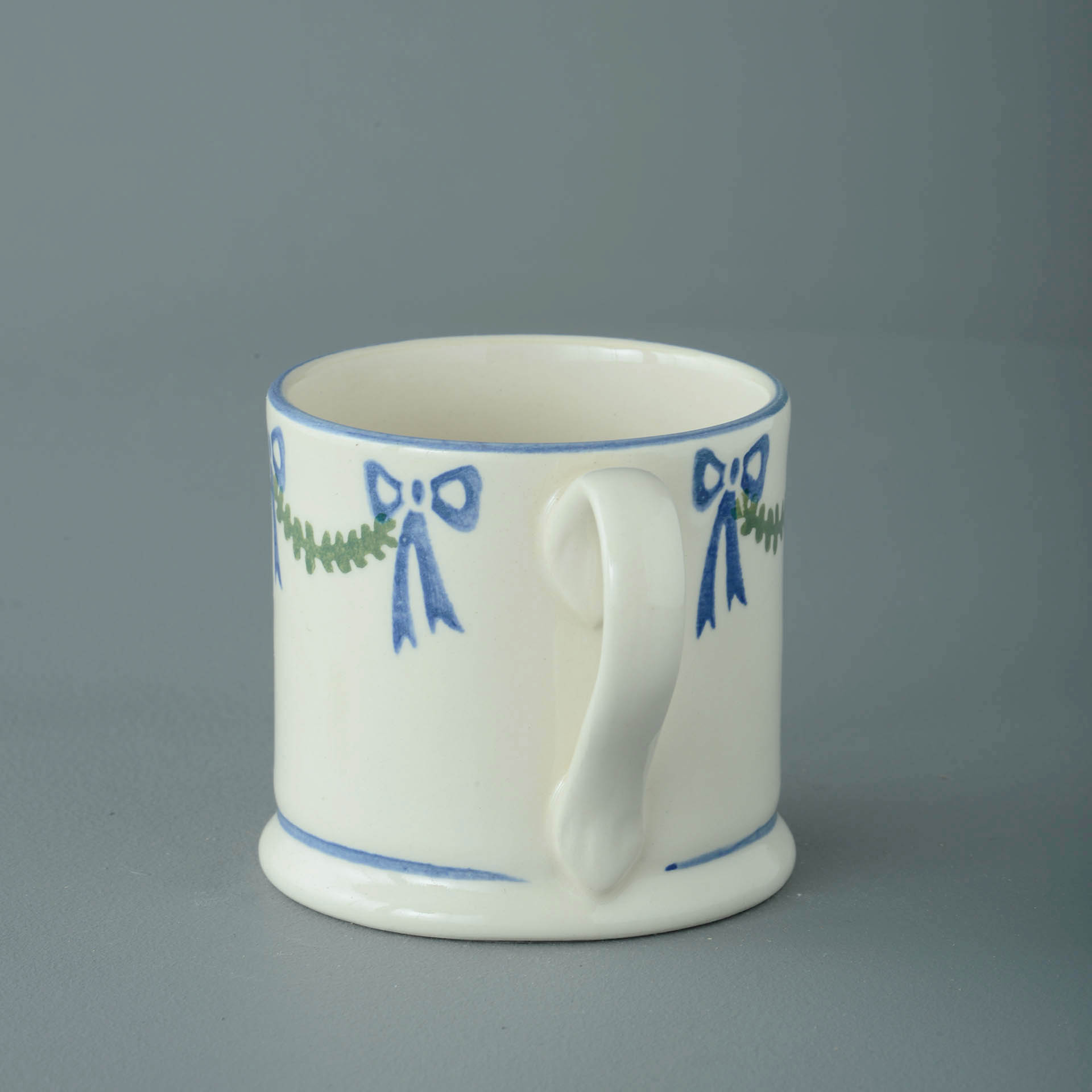 Swags and Bows Mug Small