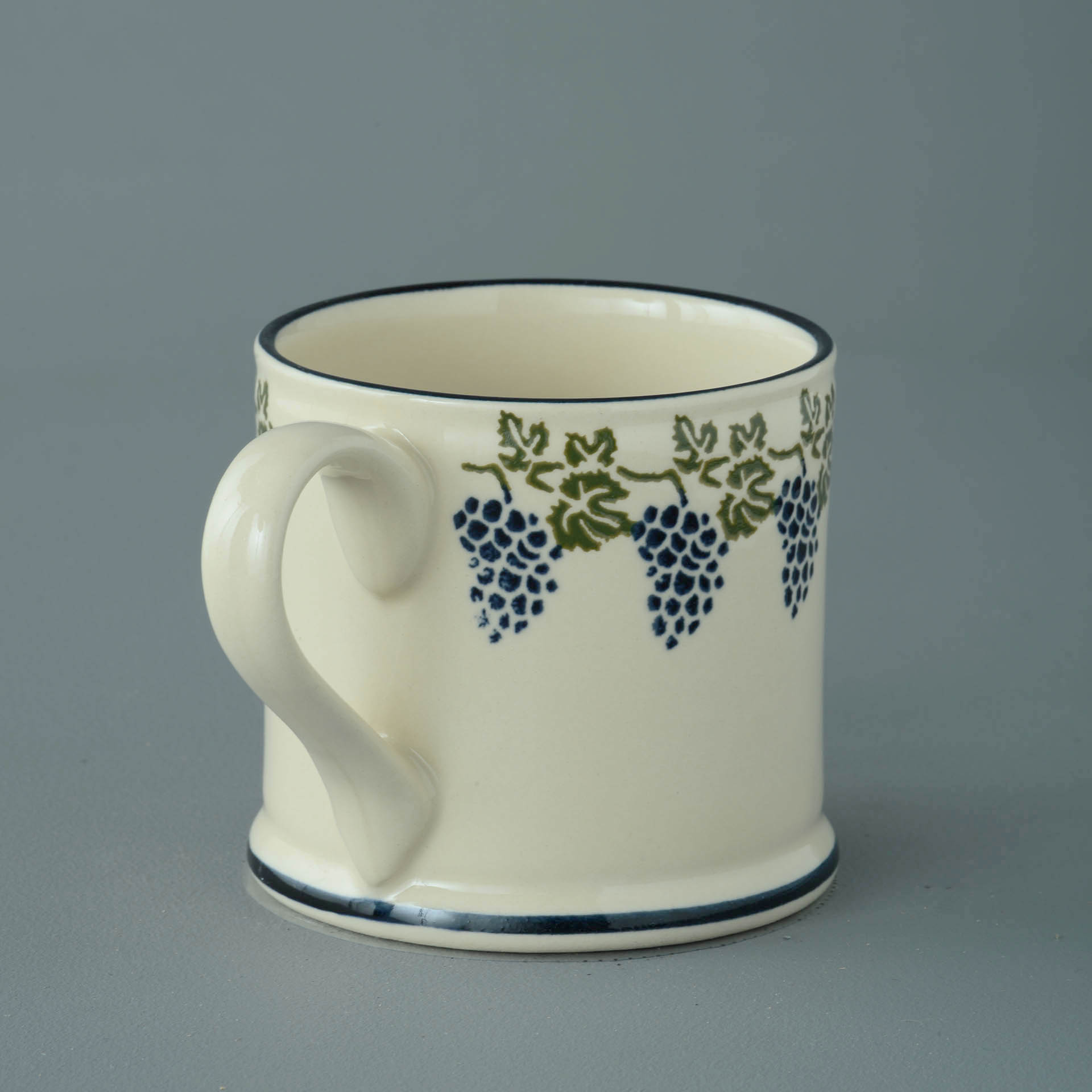 Grapes And Vine Mug Large