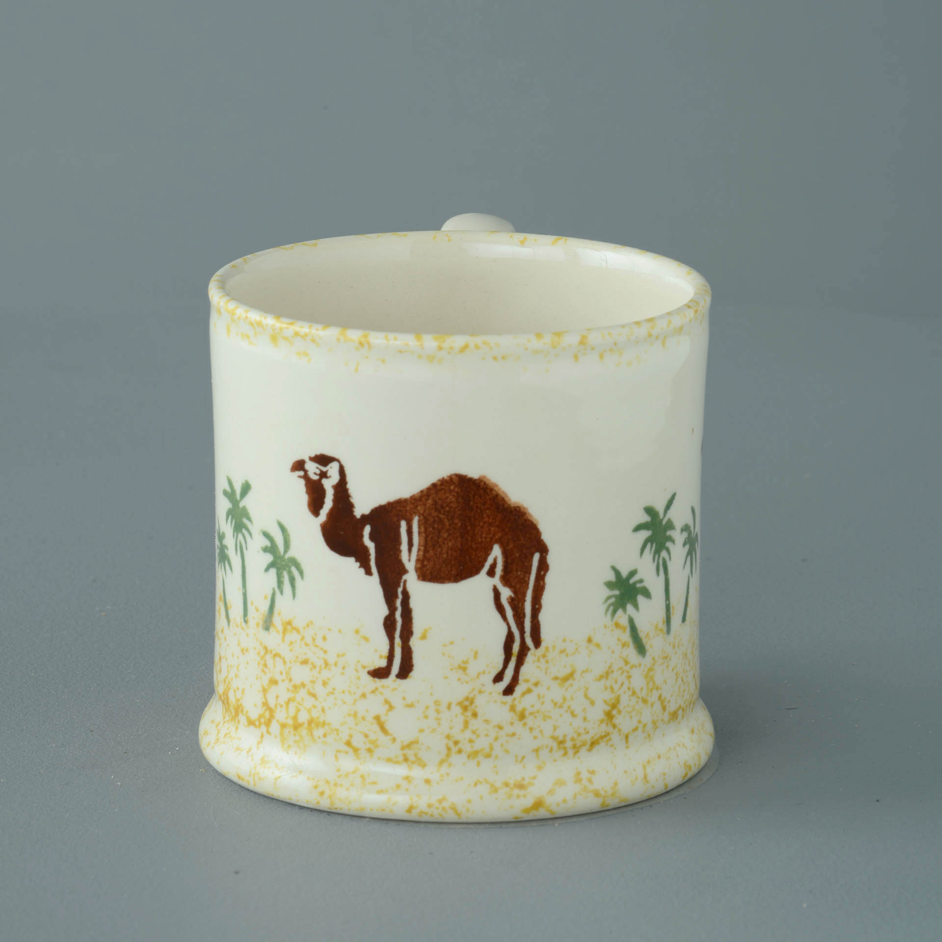 Camel Mug Large