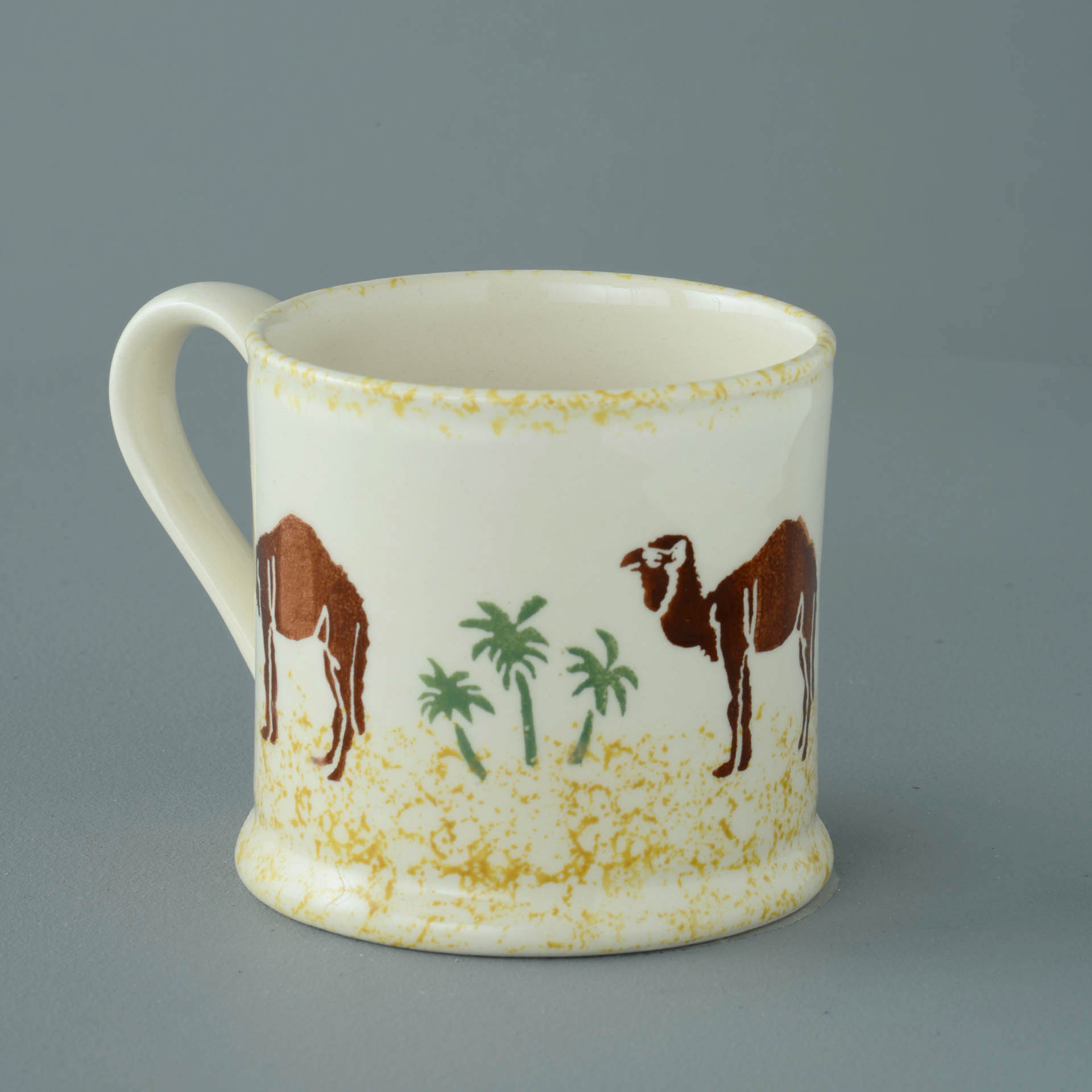 Camel Mug Large