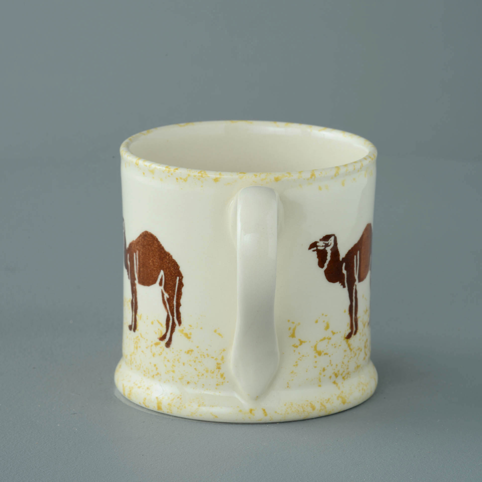 Camel Mug Large