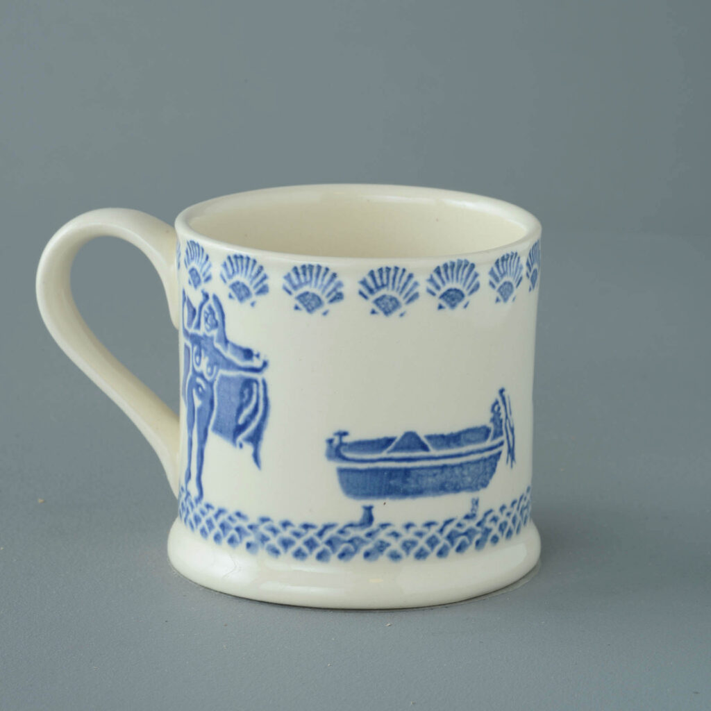 Lady in the bath Mug Large