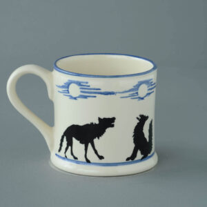 Wolves Howling Mug Large