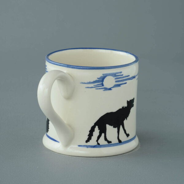 Wolves Howling Mug Large
