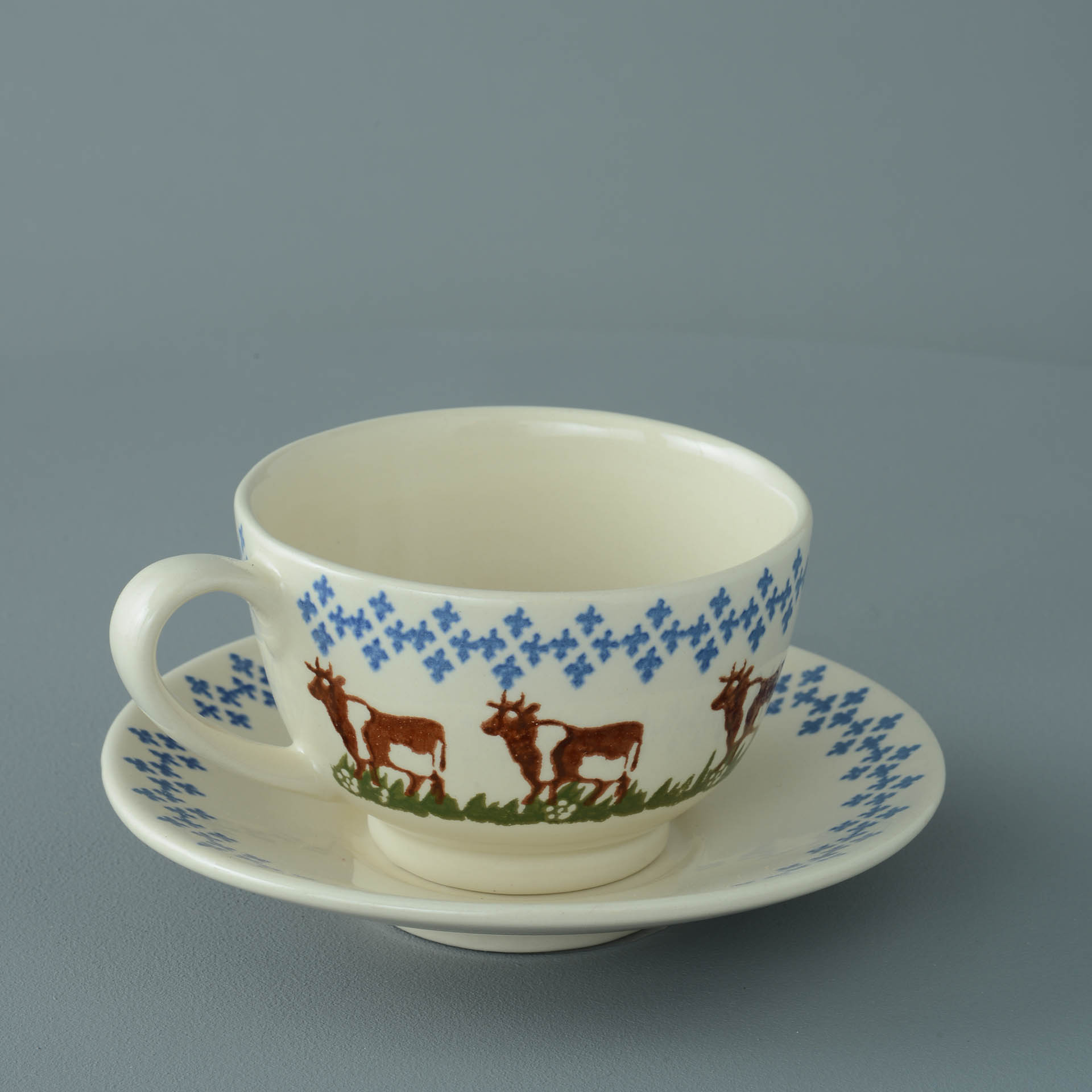 Cow Cup & Saucer - Breakfast Size