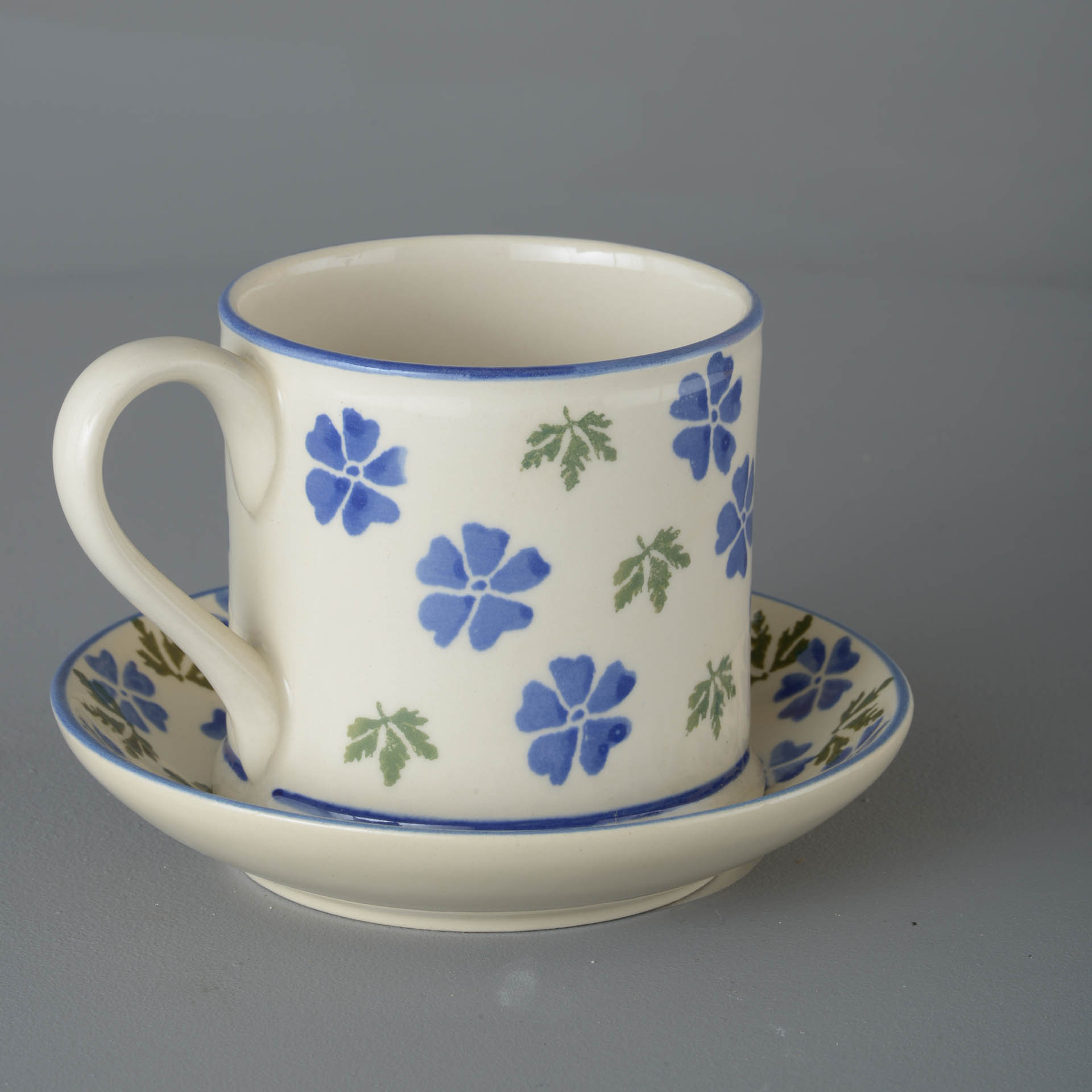Geranium Snack Saucer & Mug - Large