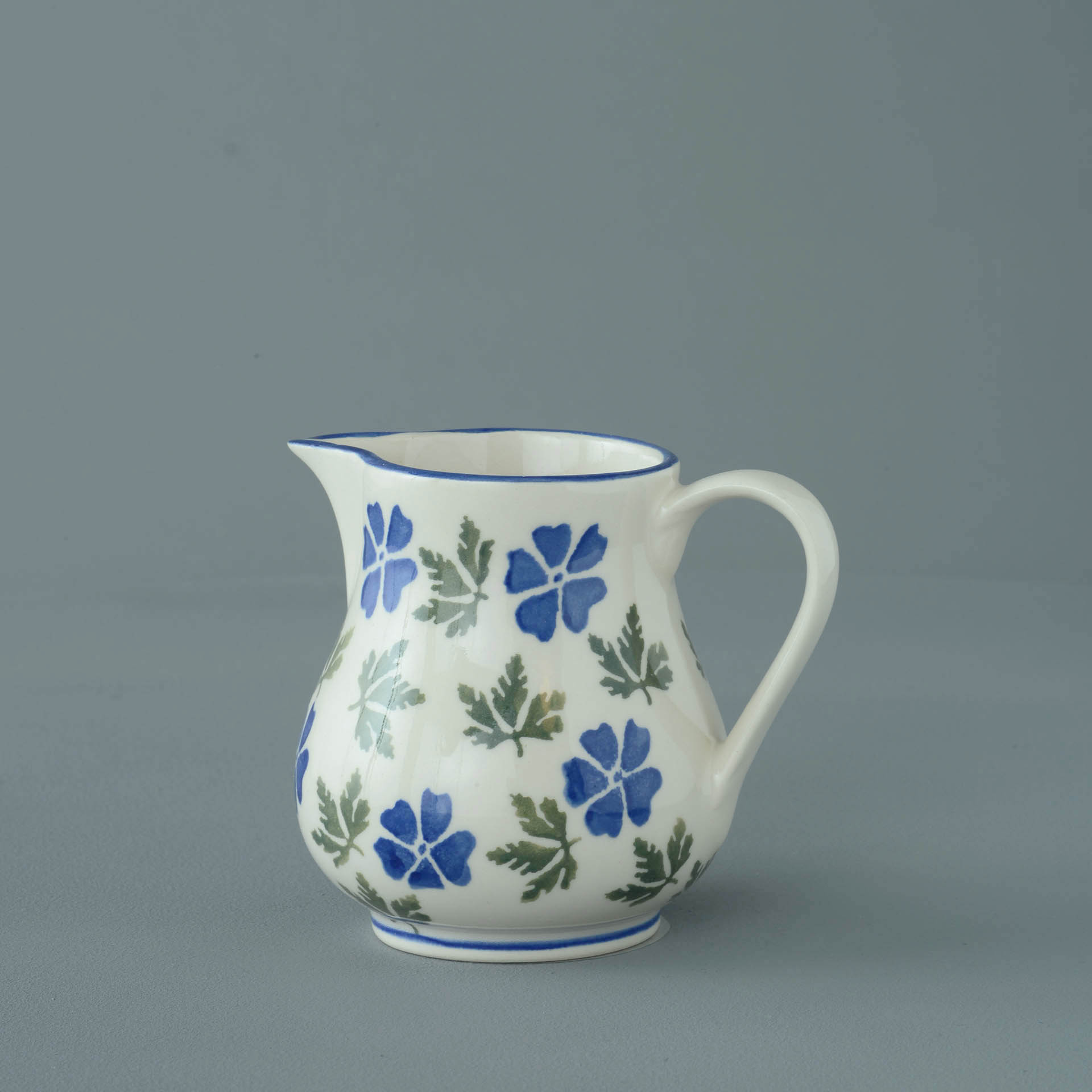 Geranium Jug - Tiny