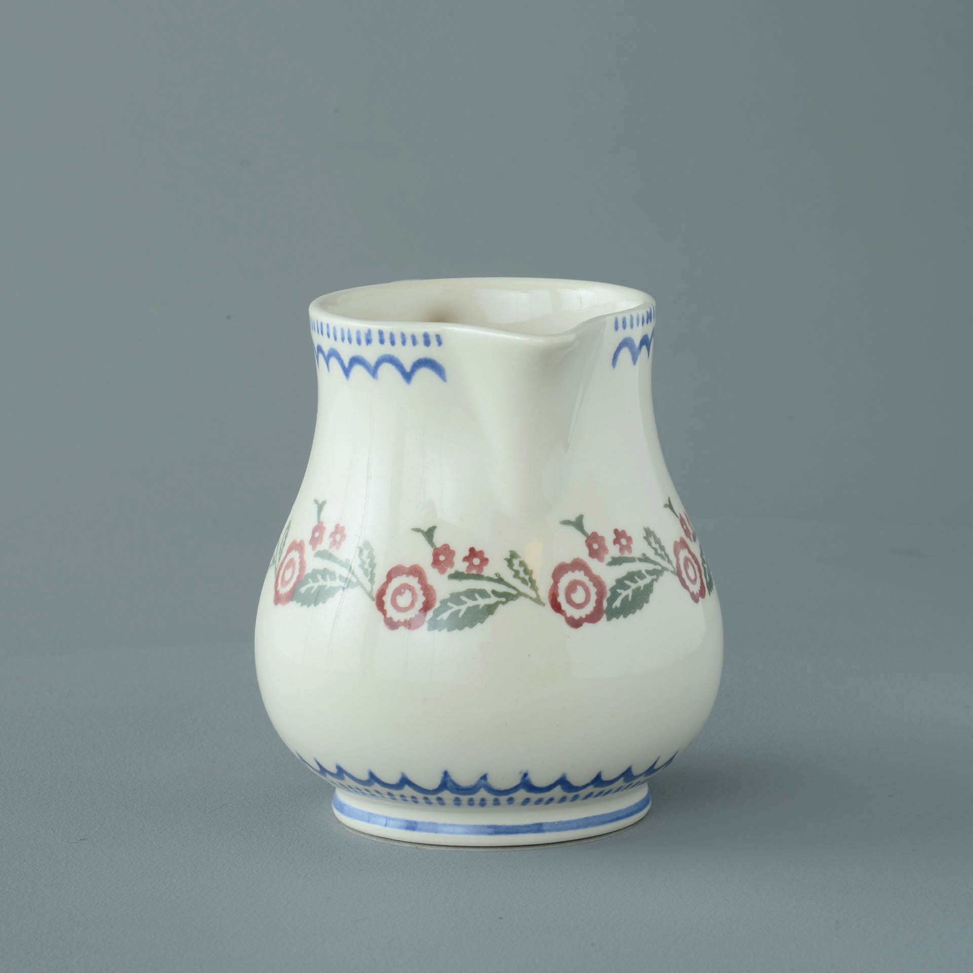 Creeping Briar Jug - Medium