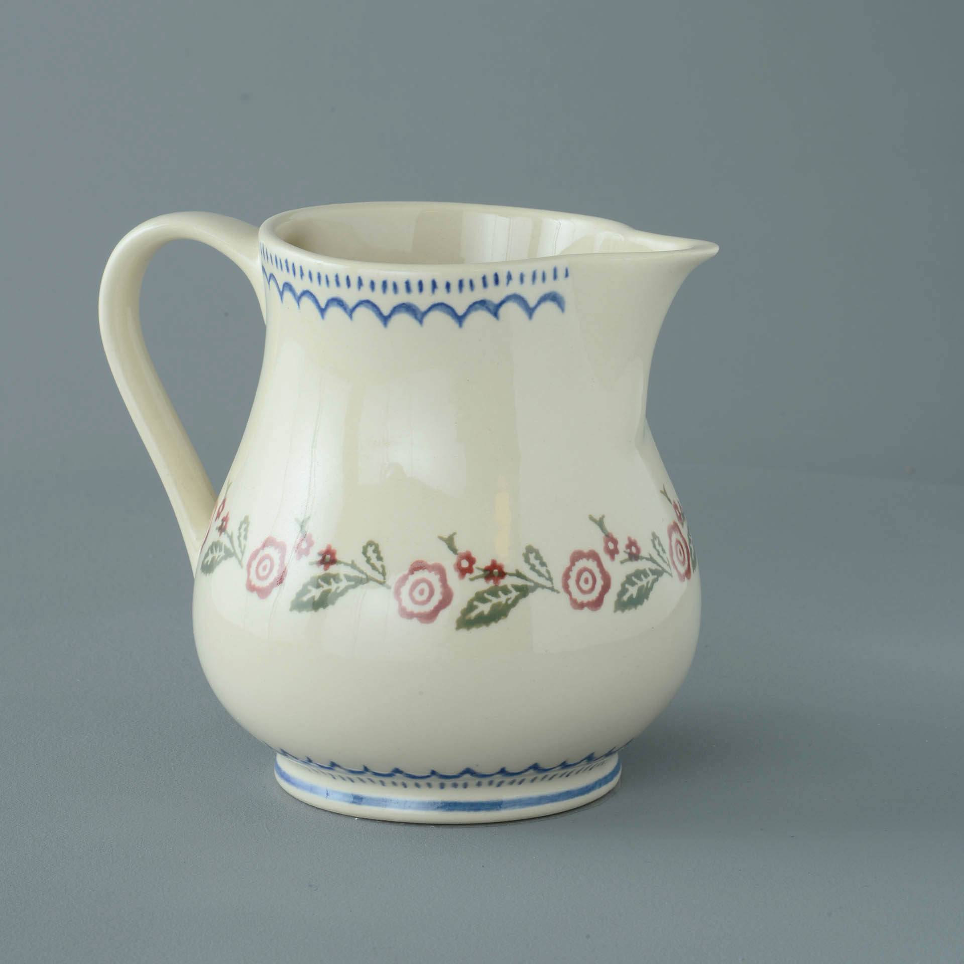 Creeping Briar Jug - Milk
