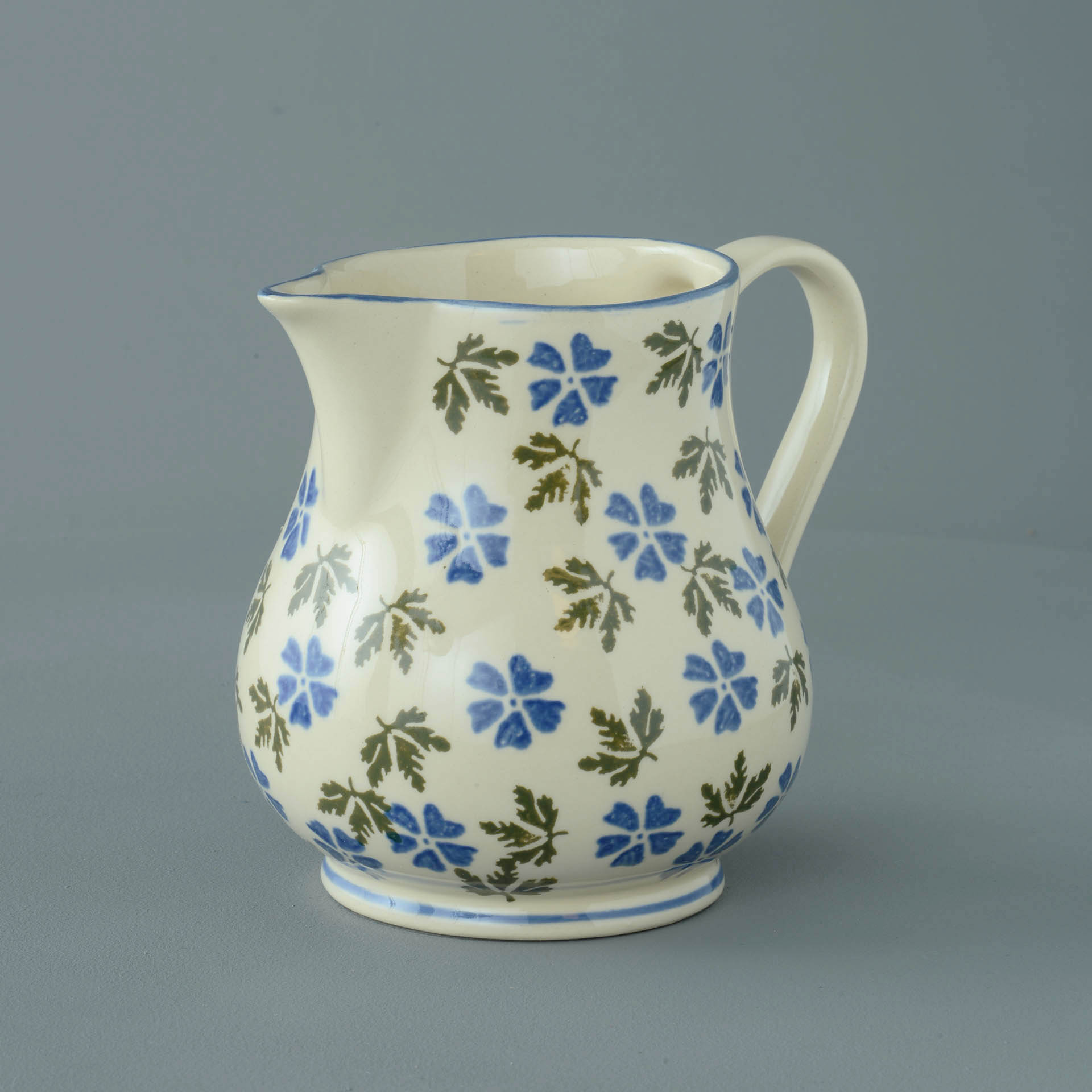 Geranium Jug - Milk