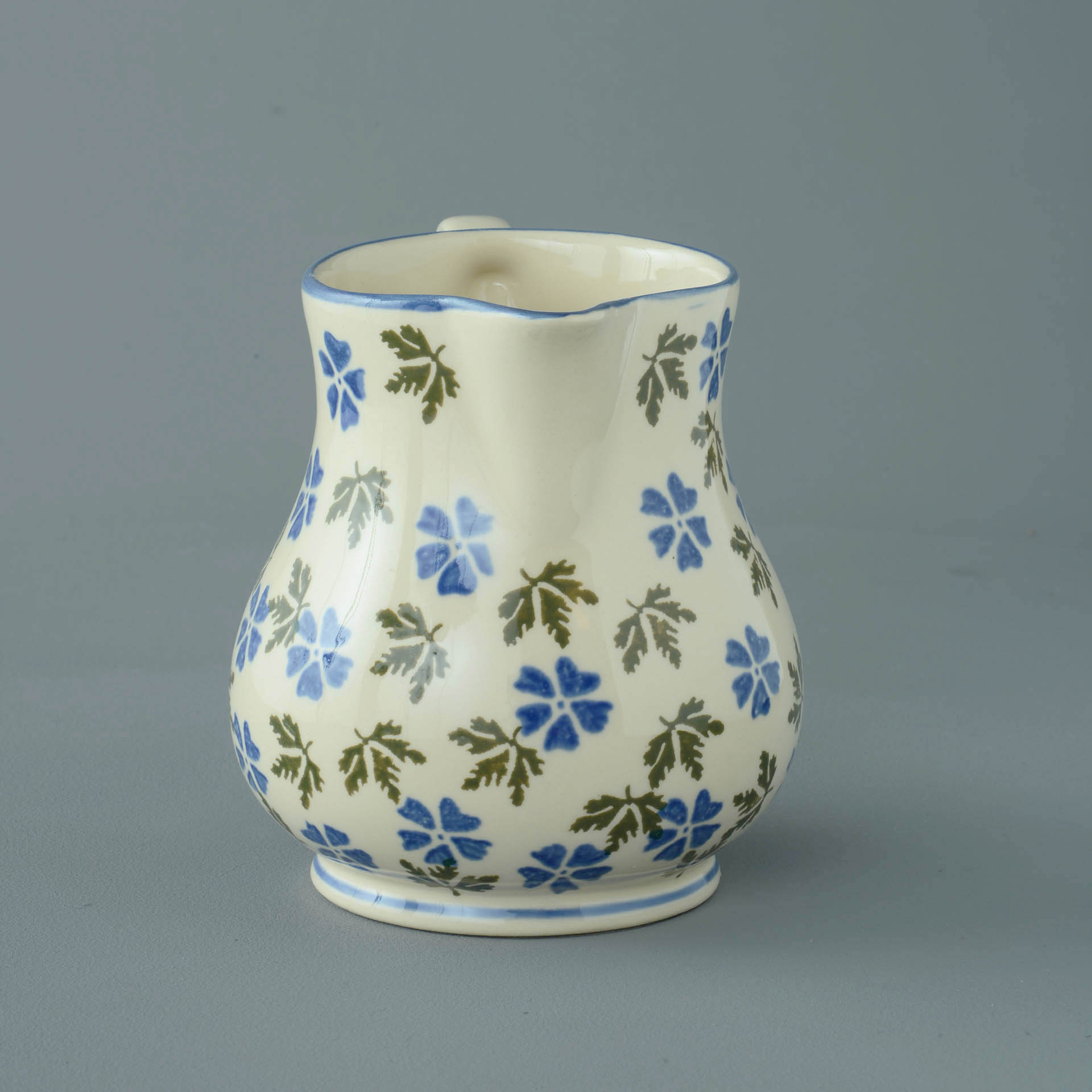 Geranium Jug - Milk