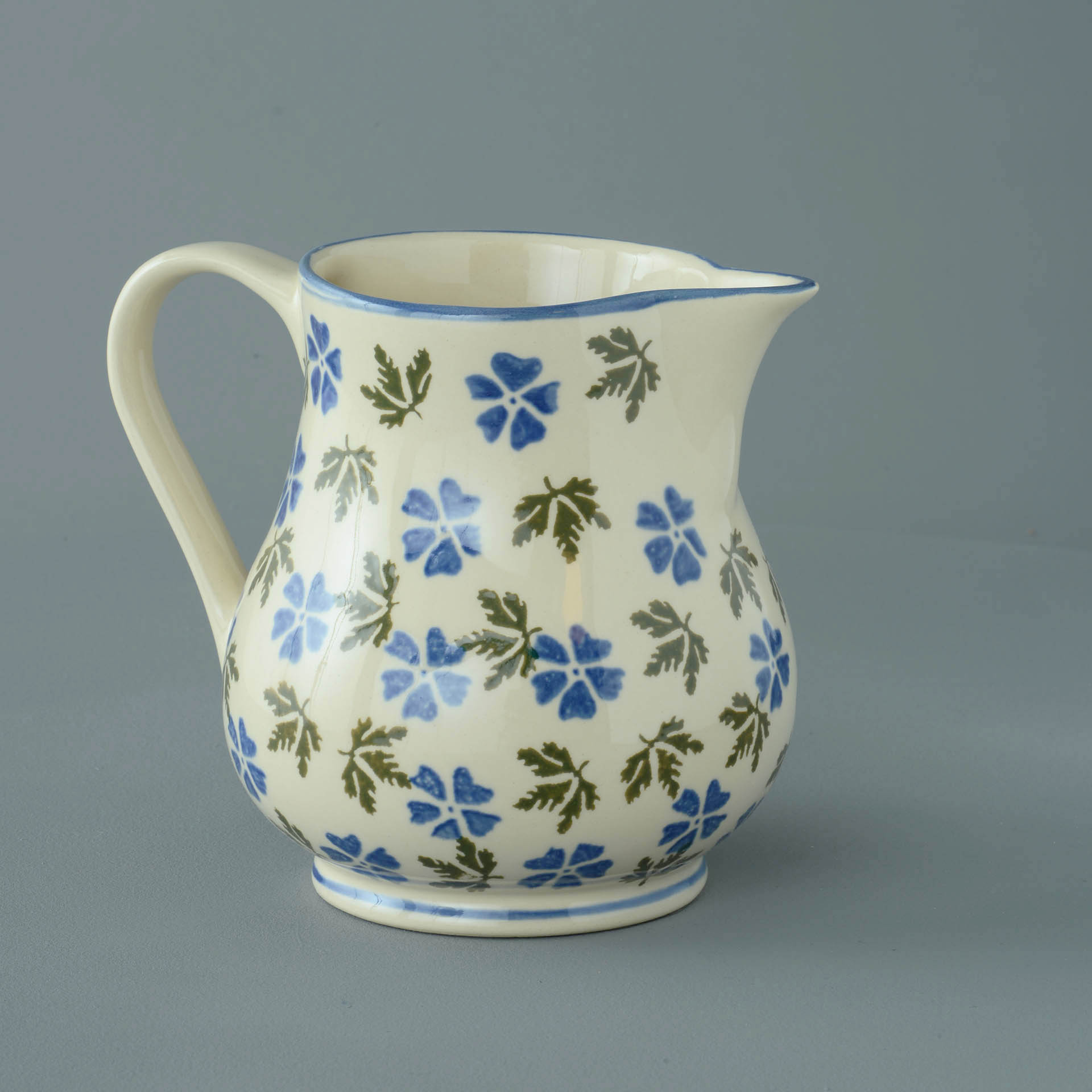 Geranium Jug - Milk