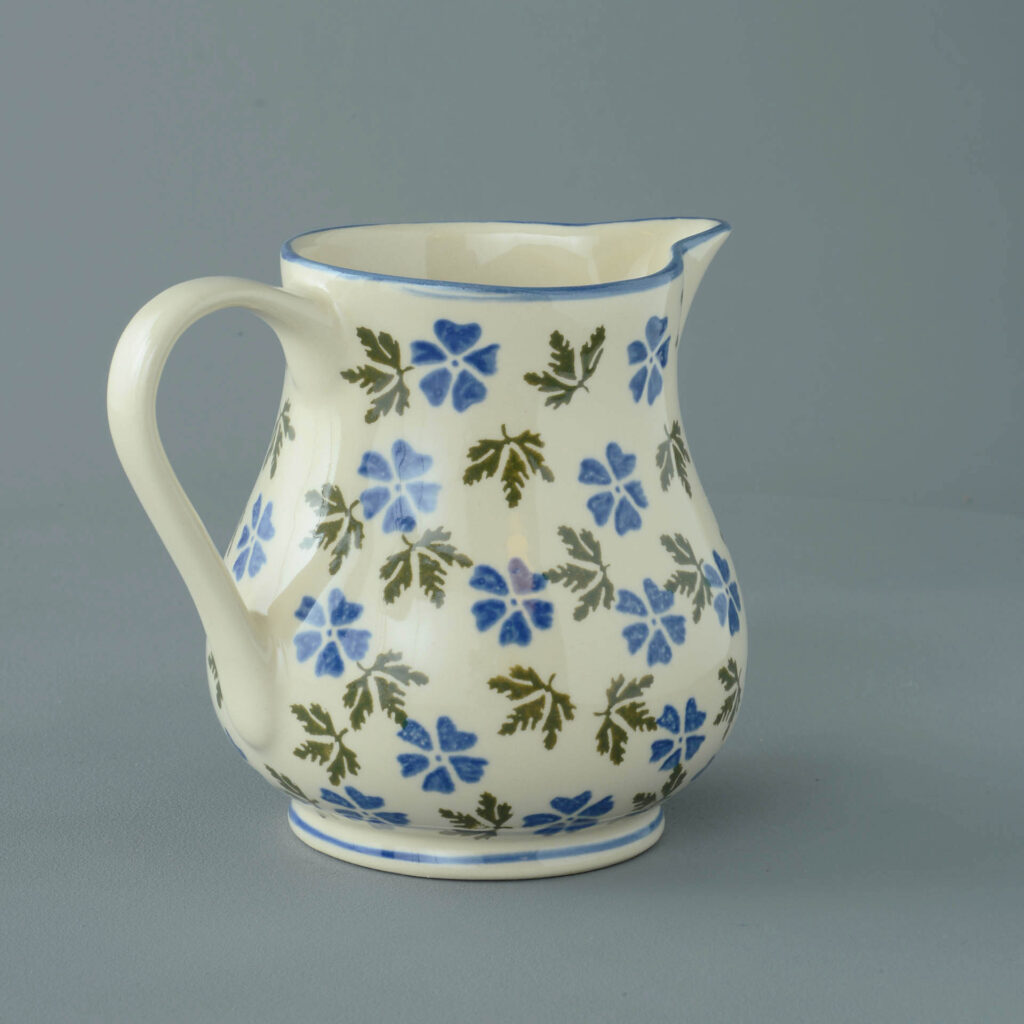 Geranium Jug - Milk