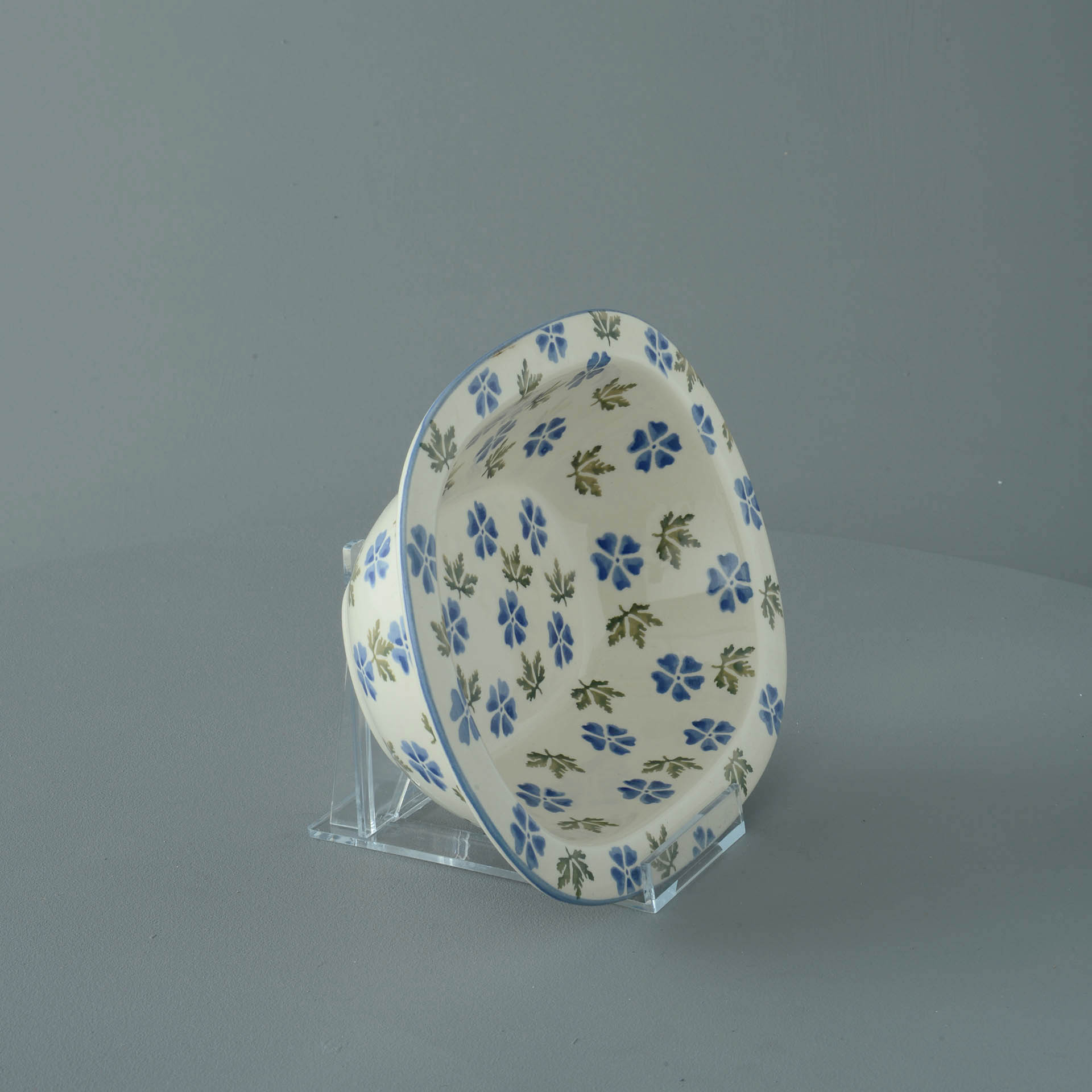 Geranium Pie Dish - Standard