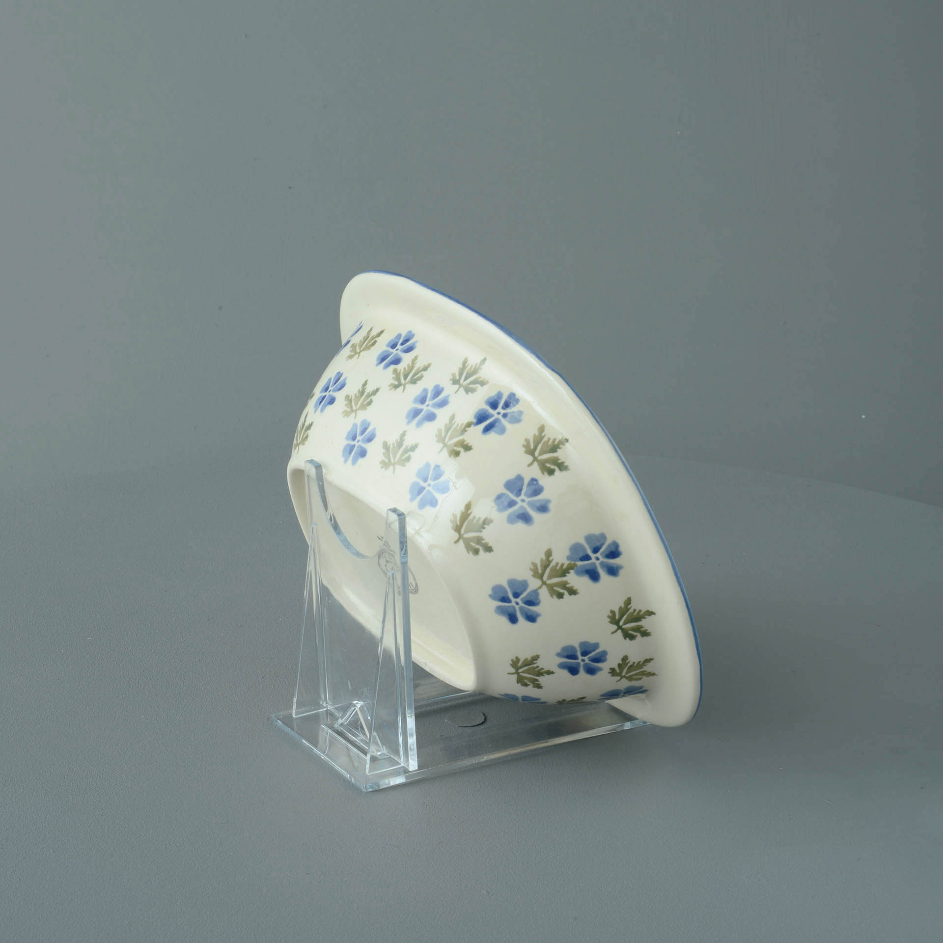 Geranium Pie Dish - Standard