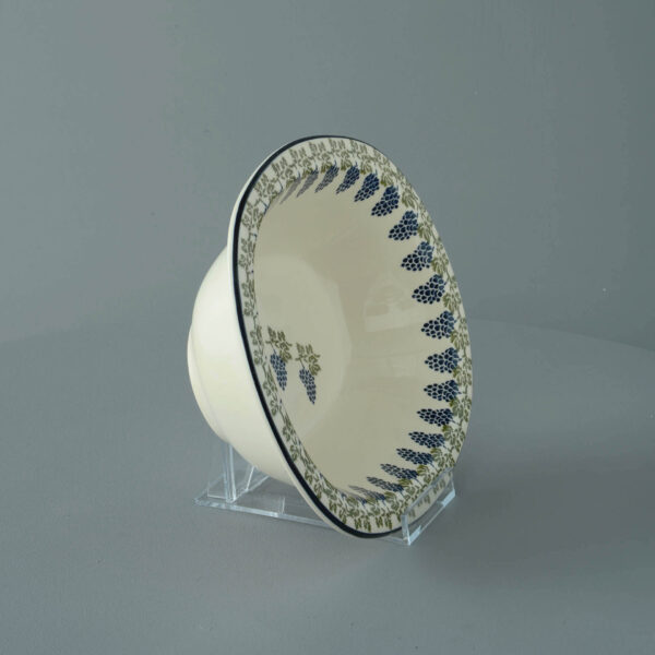 Grapes And Vine Pie Dish - Large