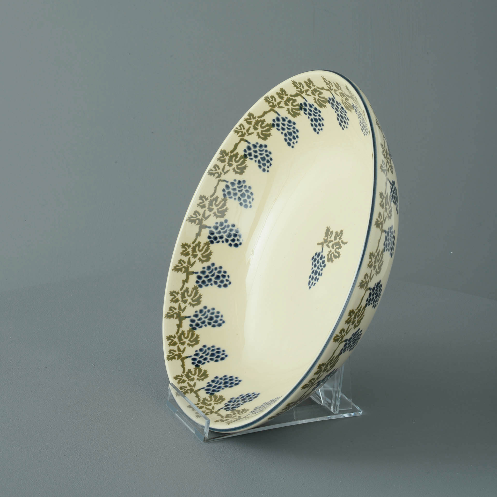 Grapes And Vine Serving Dish Round