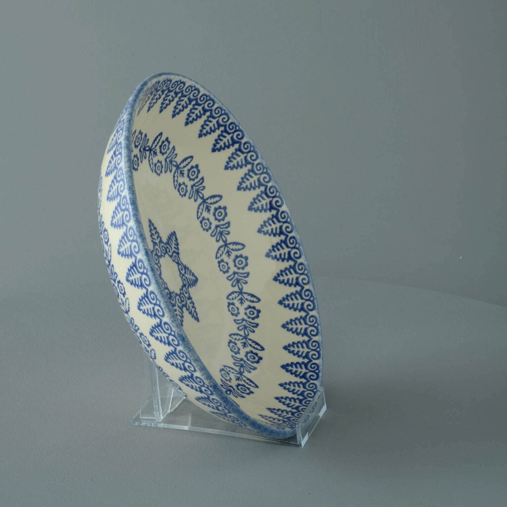 Lacey Blue Serving Dish Round