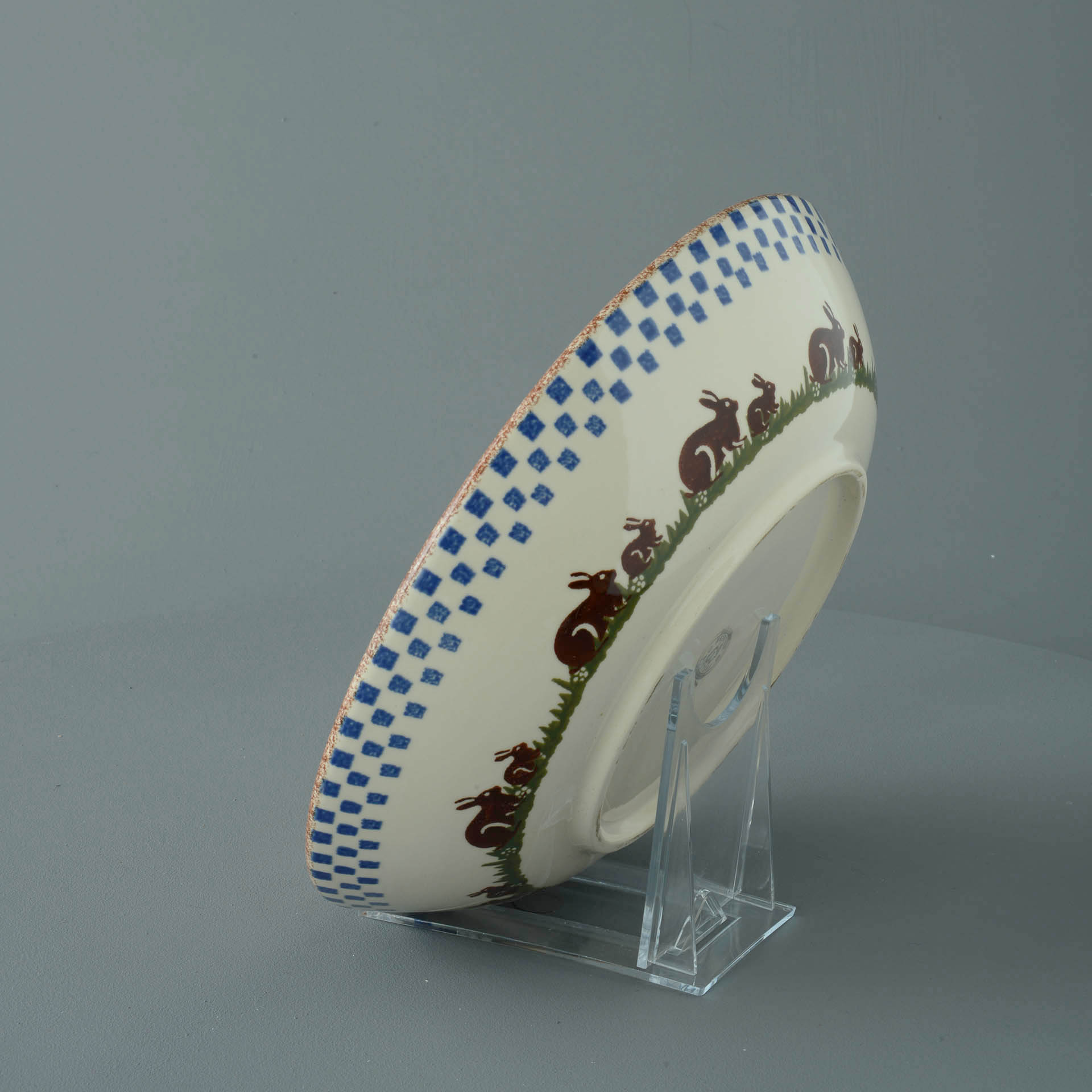 Rabbit Serving Dish Round