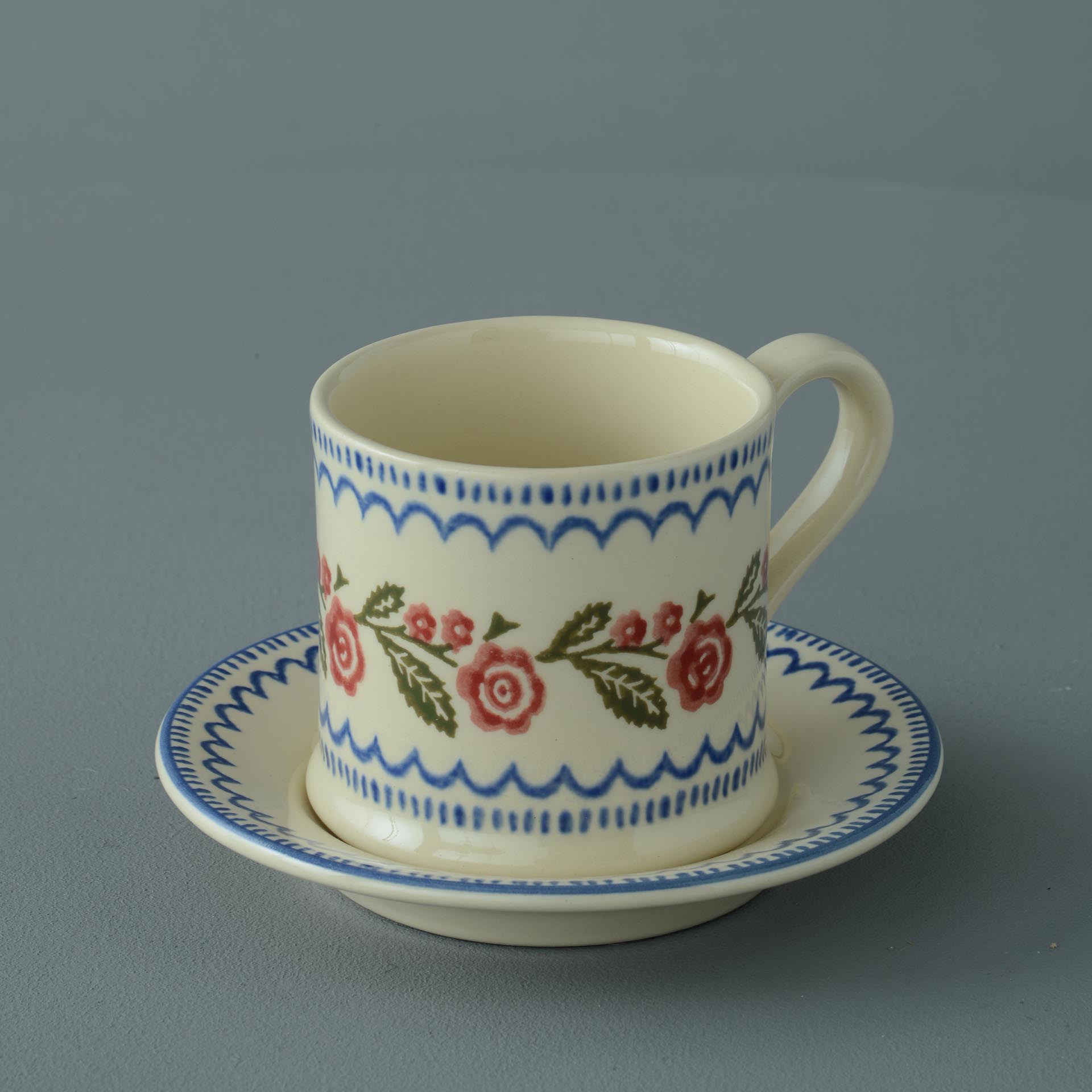 Creeping Briar Saucer - Small