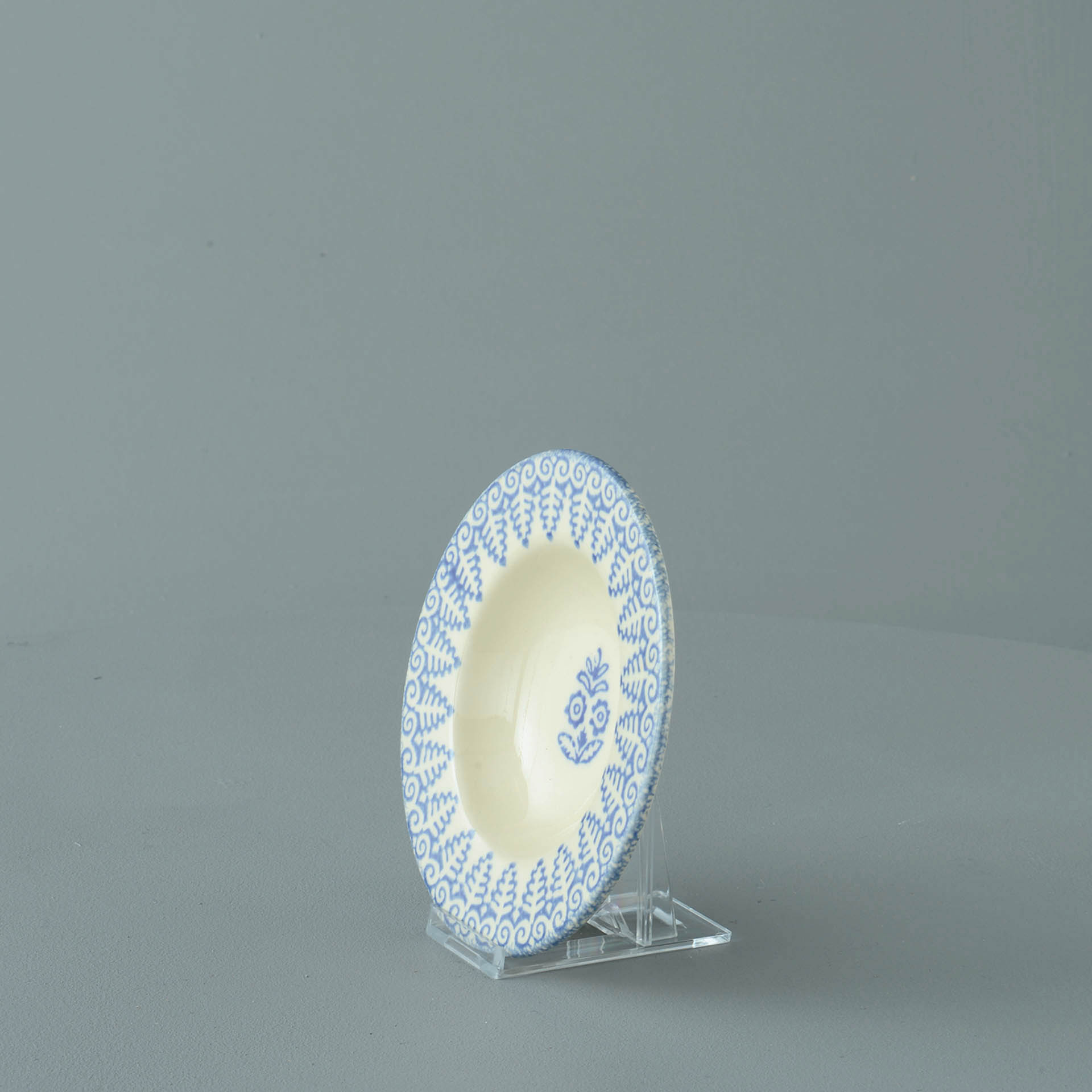 Lacey Blue Pickle dish