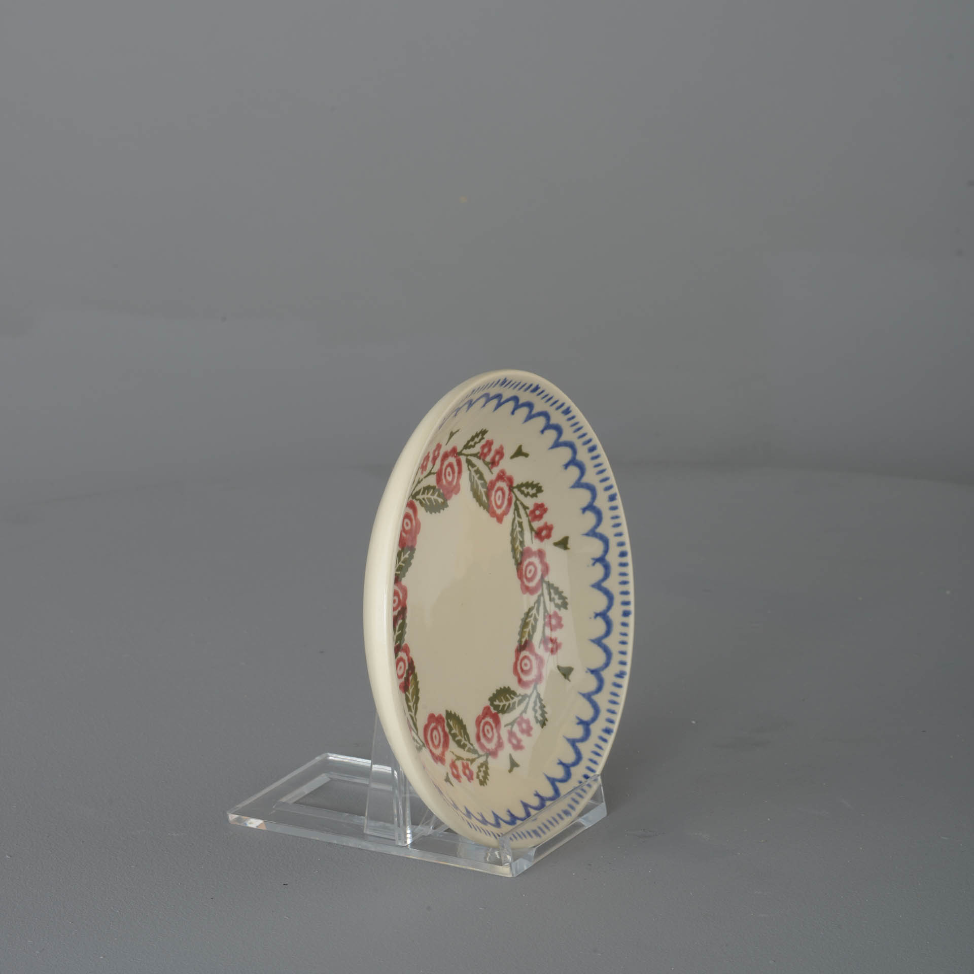 Creeping Briar Saucer for large mug or snacks