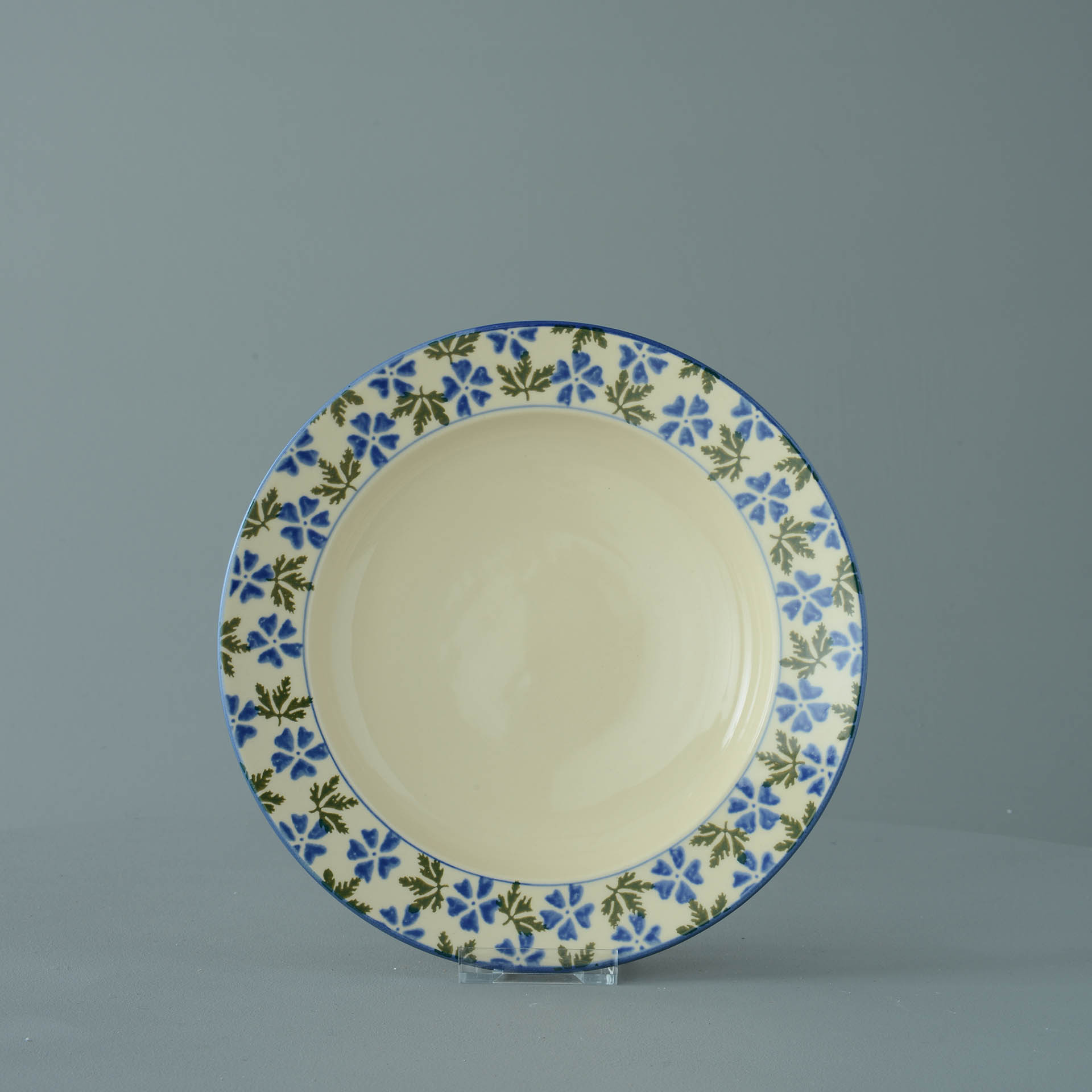 Geranium Soup Plate