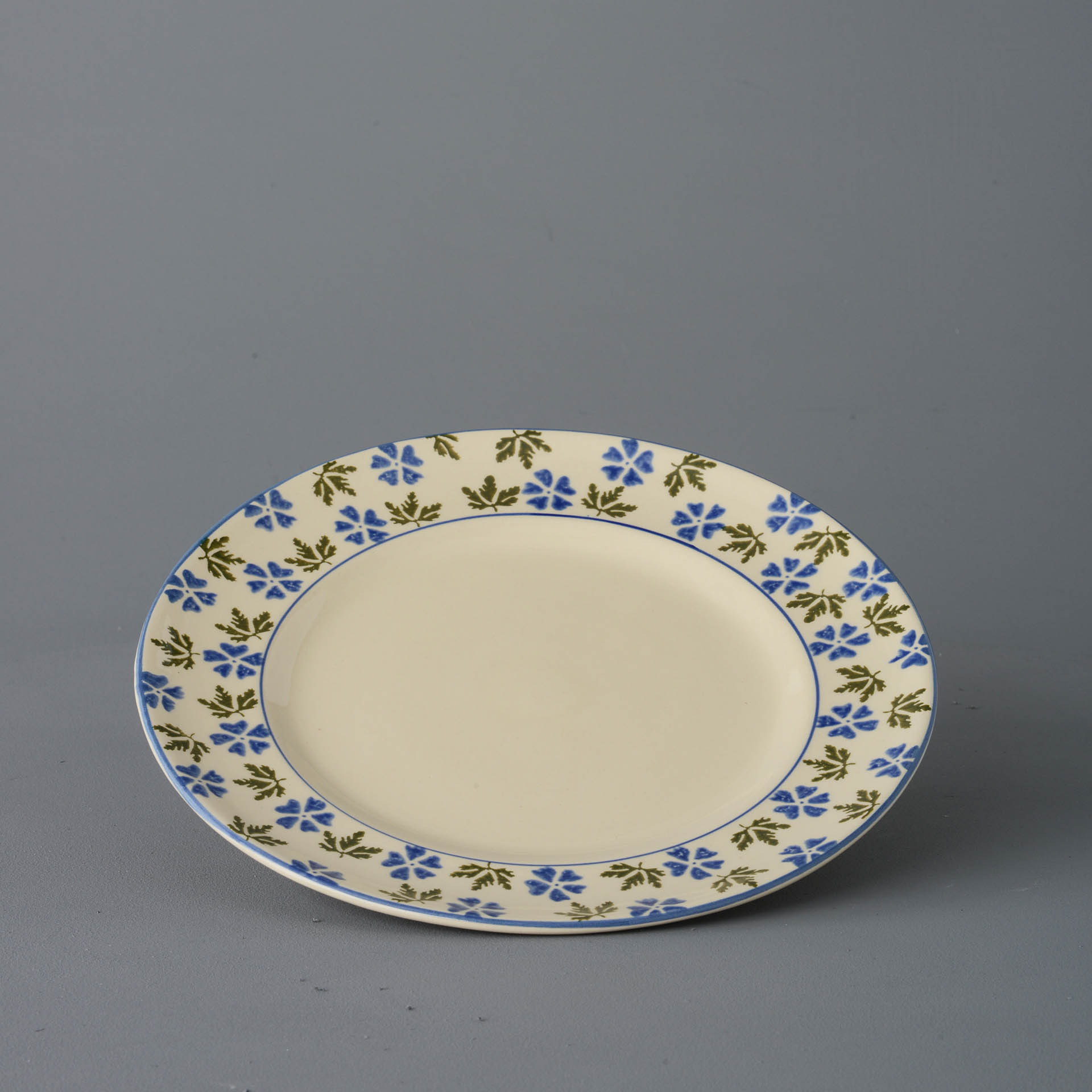 Geranium Plate - Dinner Size