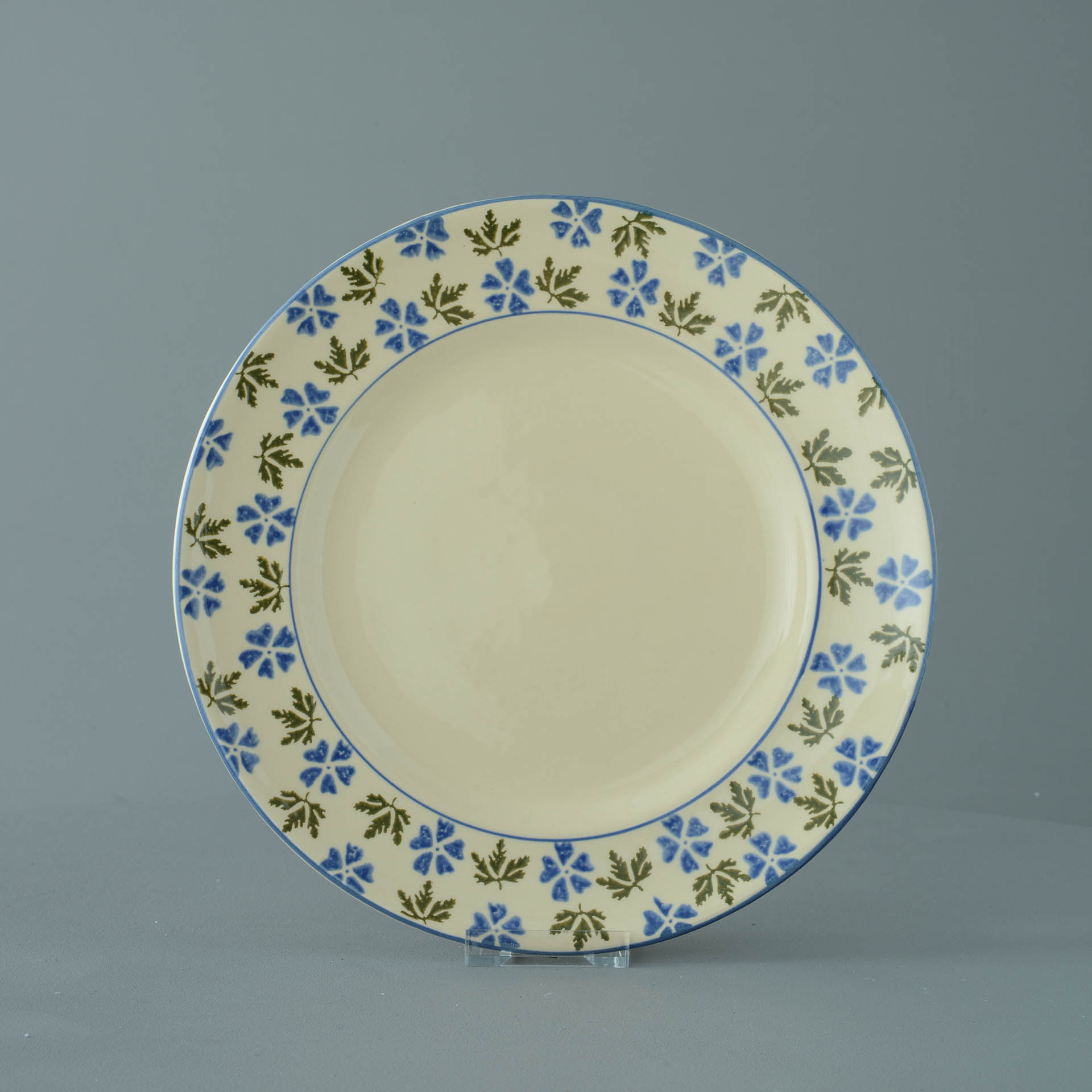 Geranium Plate - Dinner Size