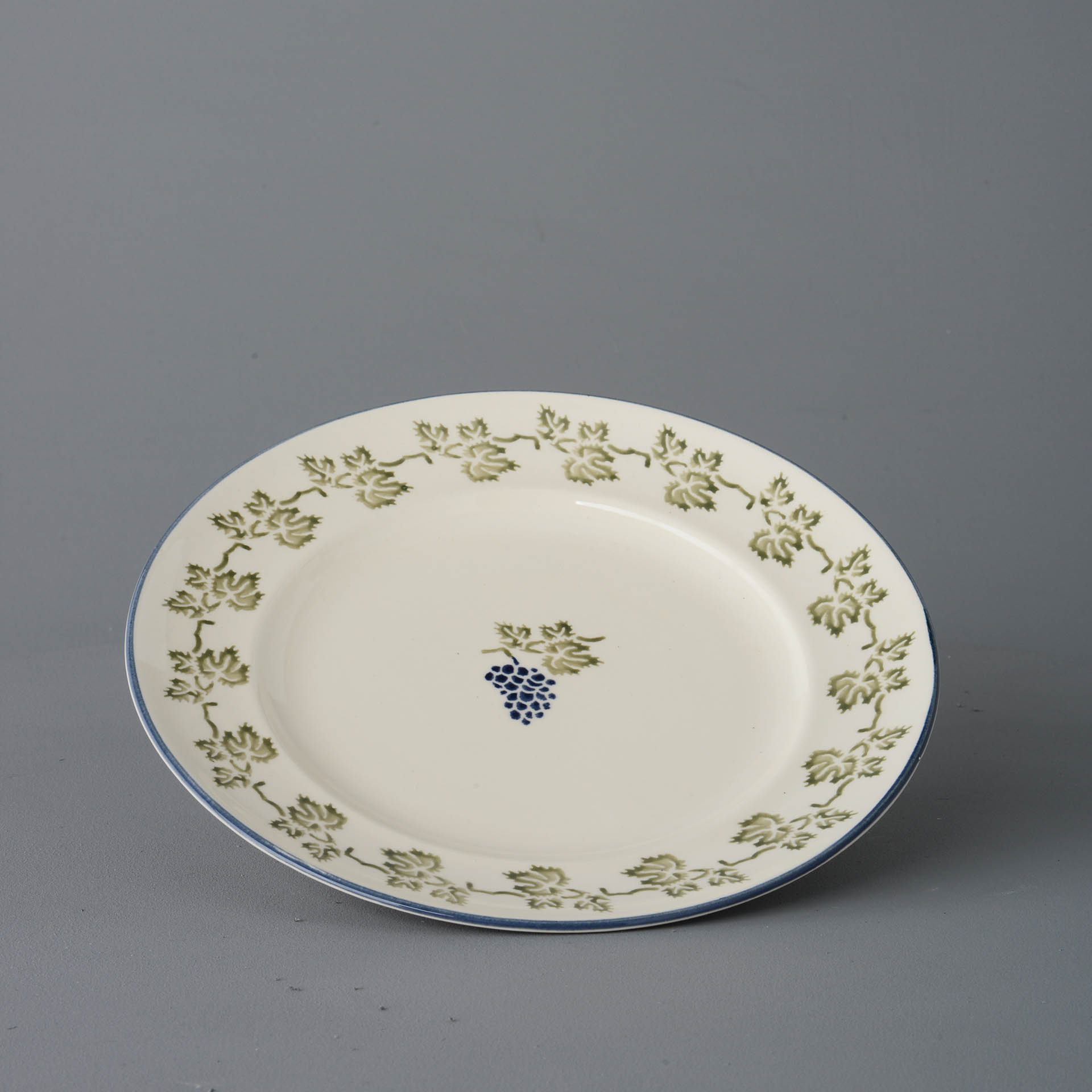 Grapes And Vine Plate - Dinner Size