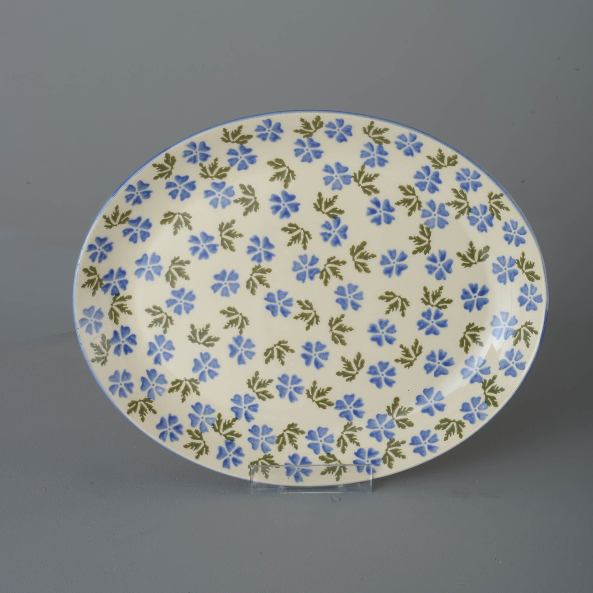 Geranium Oval Plate - Large