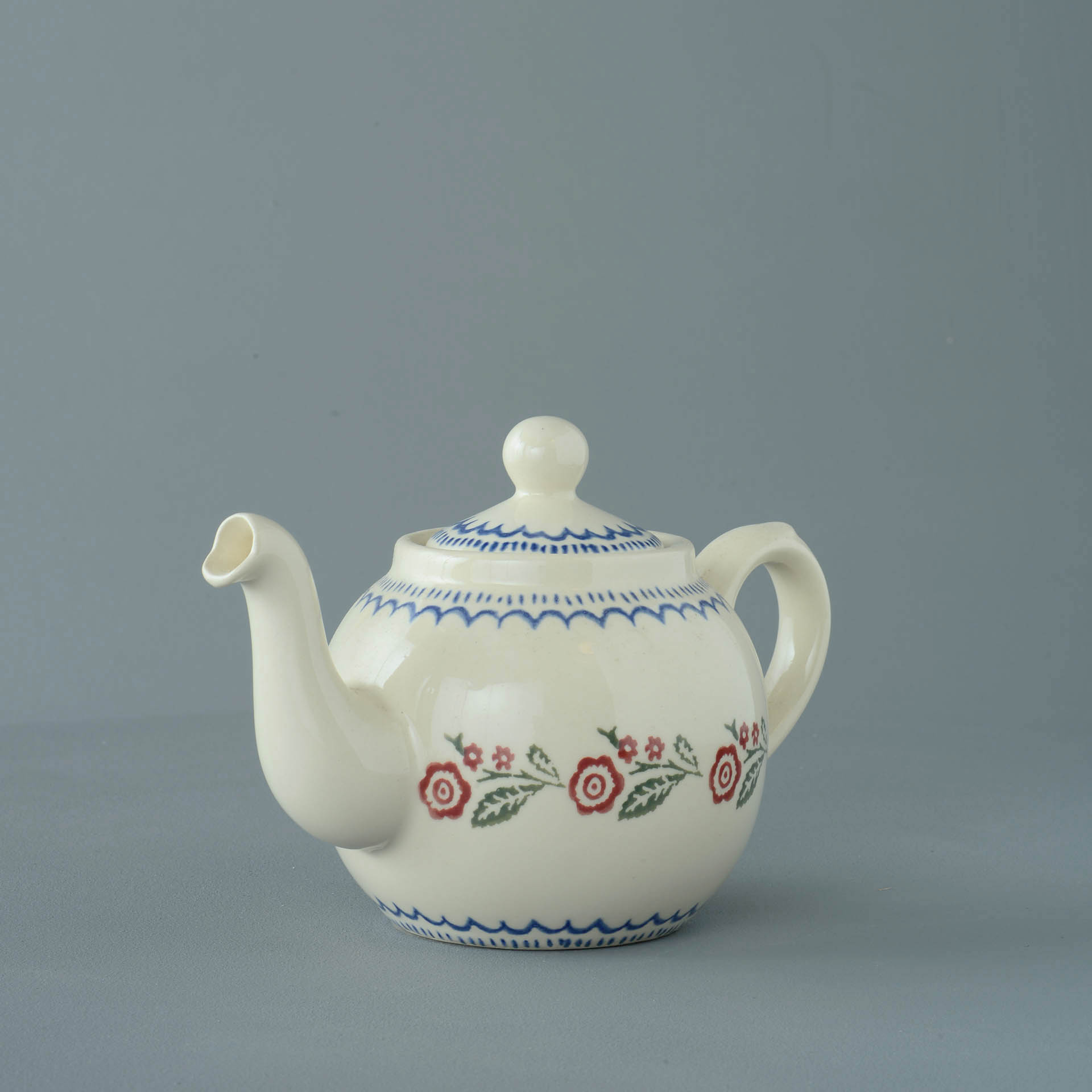 Creeping Briar Teapot - 2 Cup