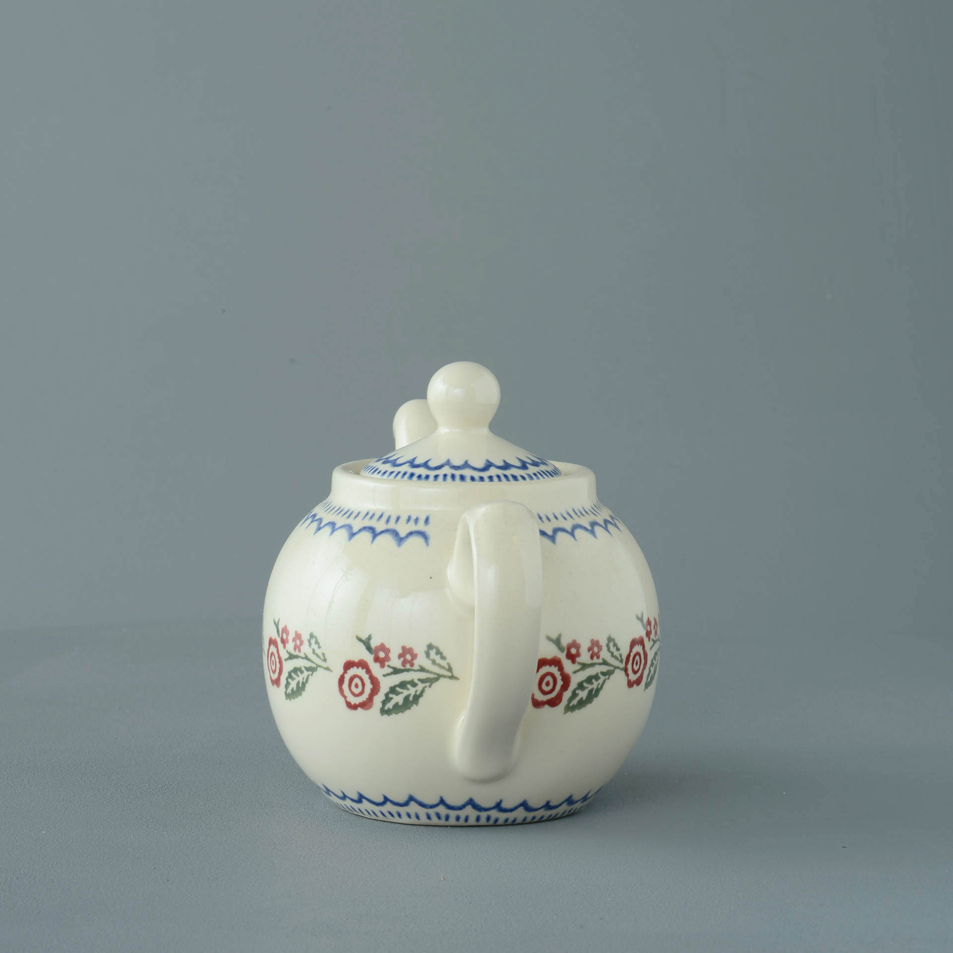 Creeping Briar Teapot - 2 Cup