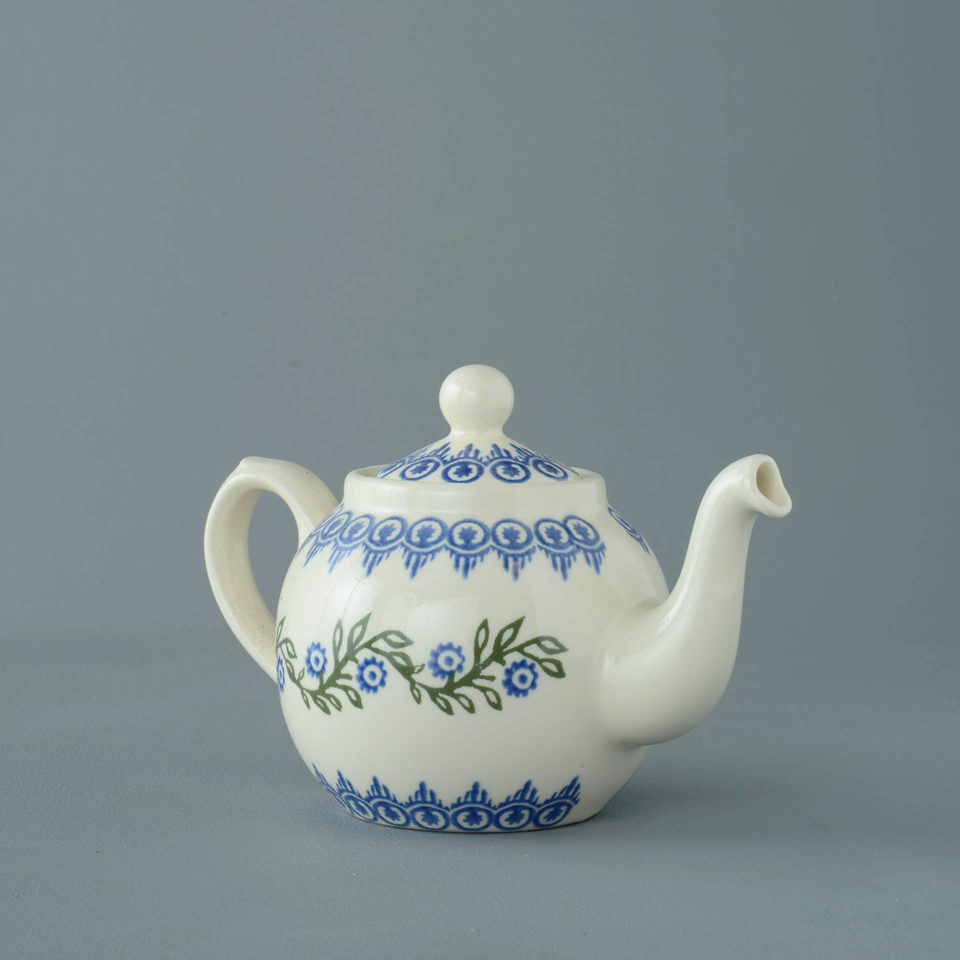 Floral Garland Teapot - 2 Cup