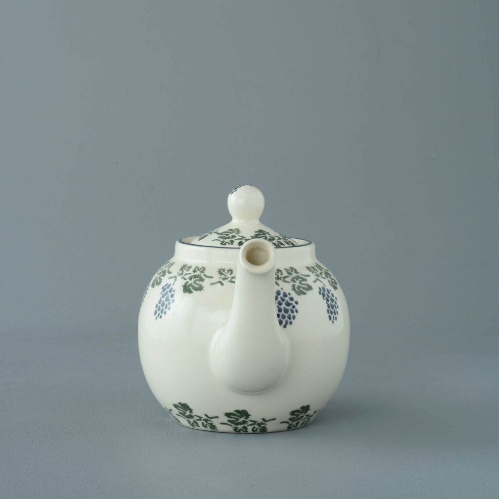 Grapes And Vine Teapot - 2 Cup