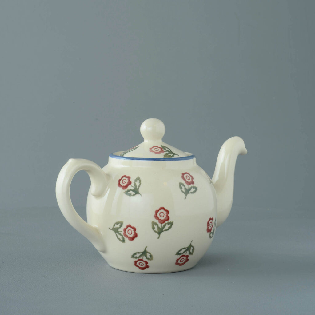 Scattered Rose Teapot - 2 Cup