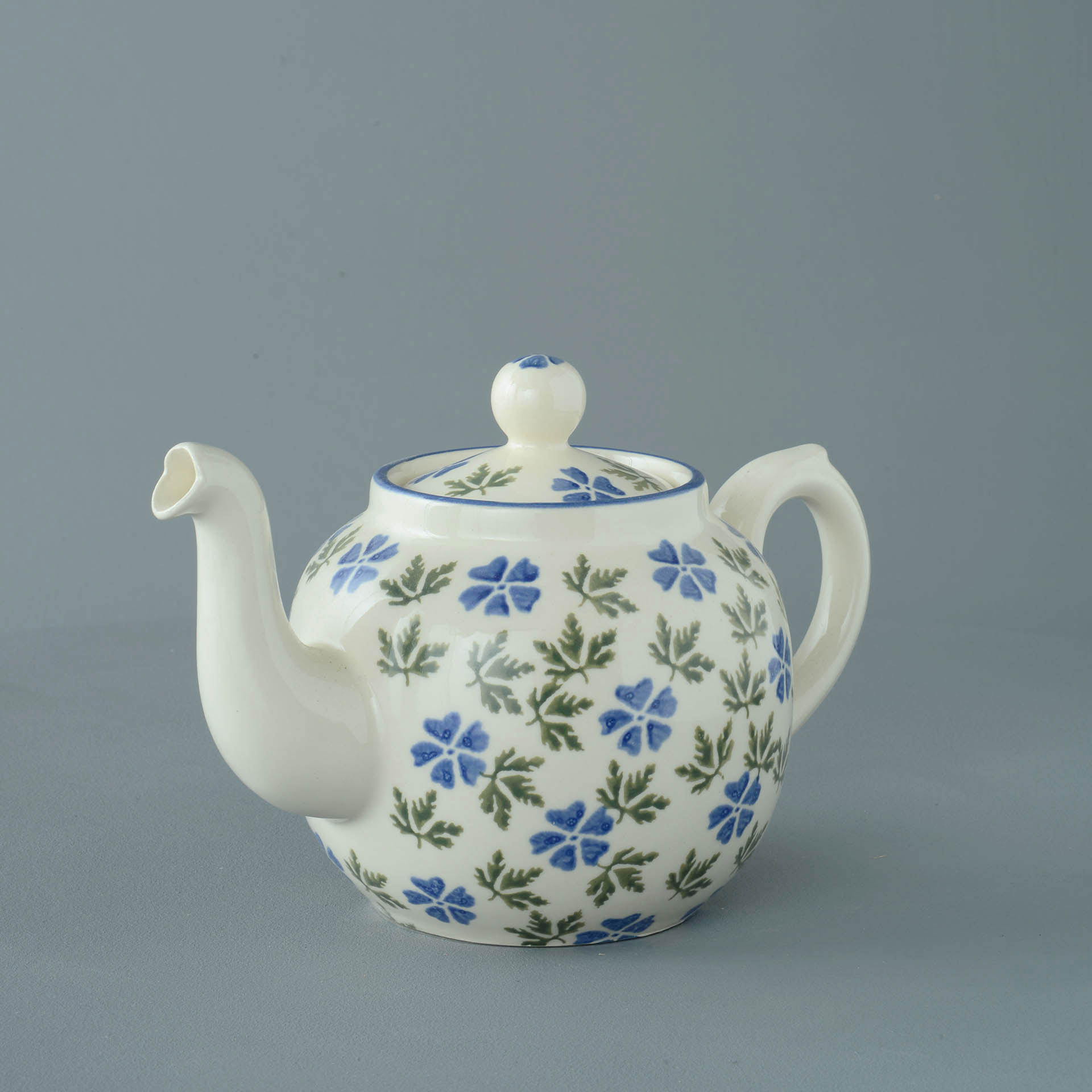 Geranium Teapot - 4 Cup