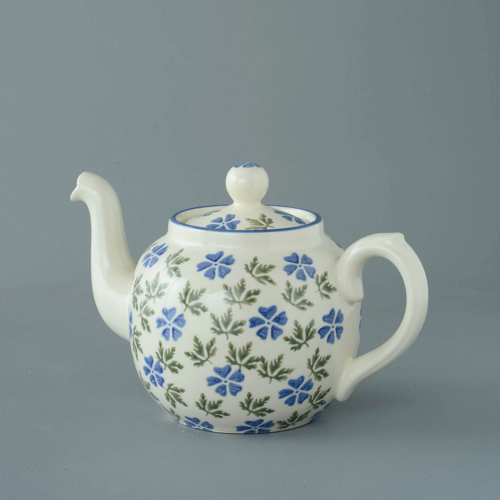 Geranium Teapot - 4 Cup