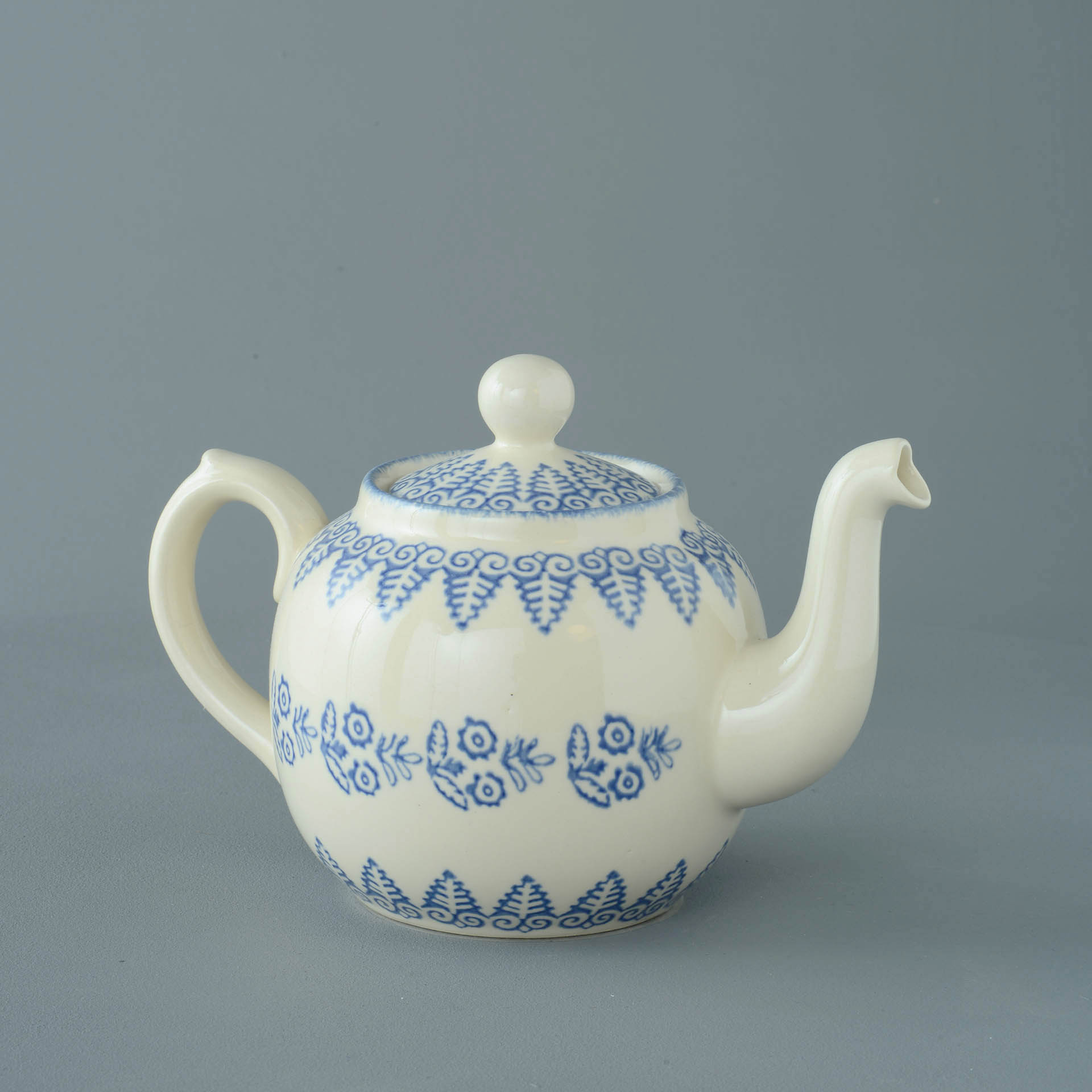 Lacey Blue Teapot - 4 Cup