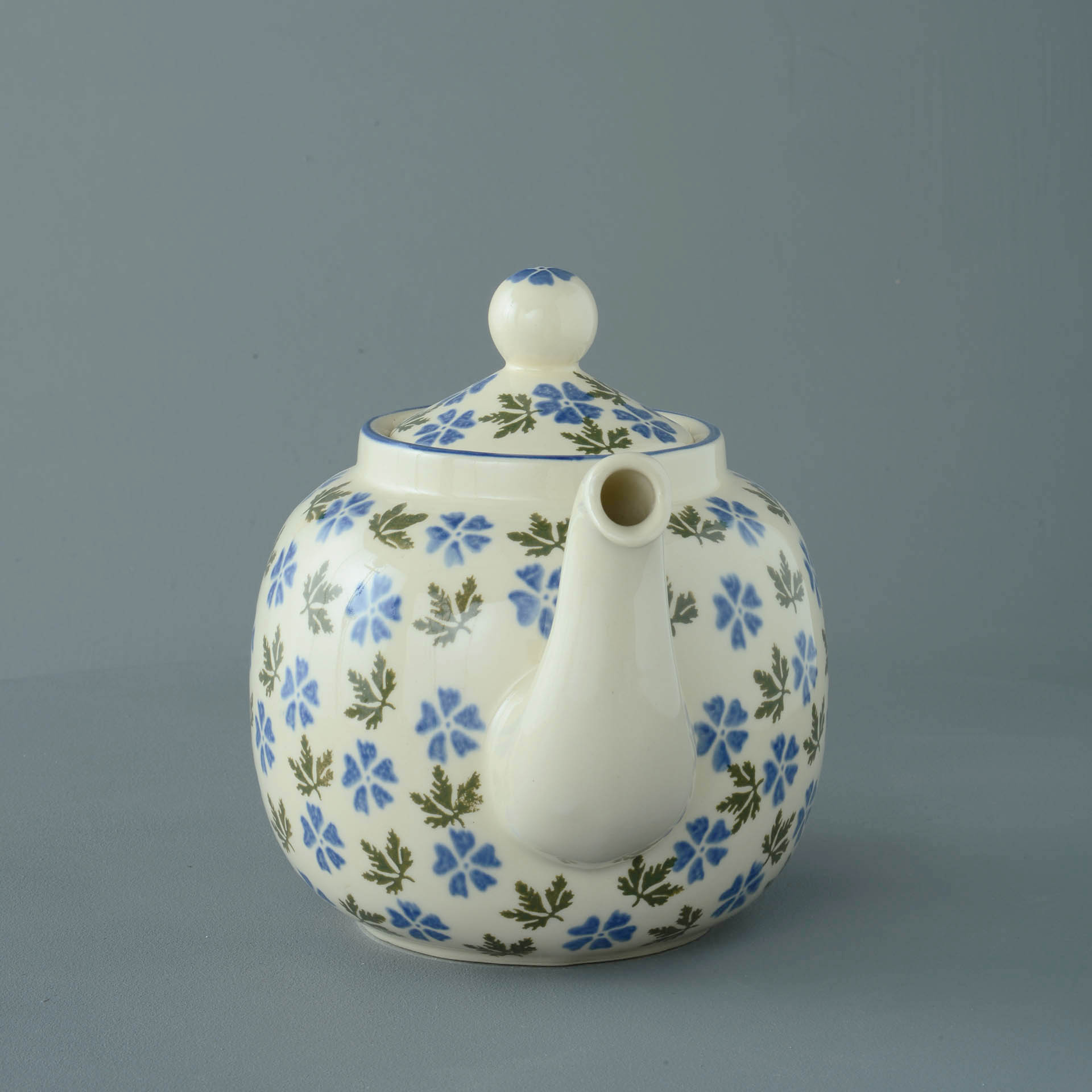 Geranium Teapot - 10 Cup