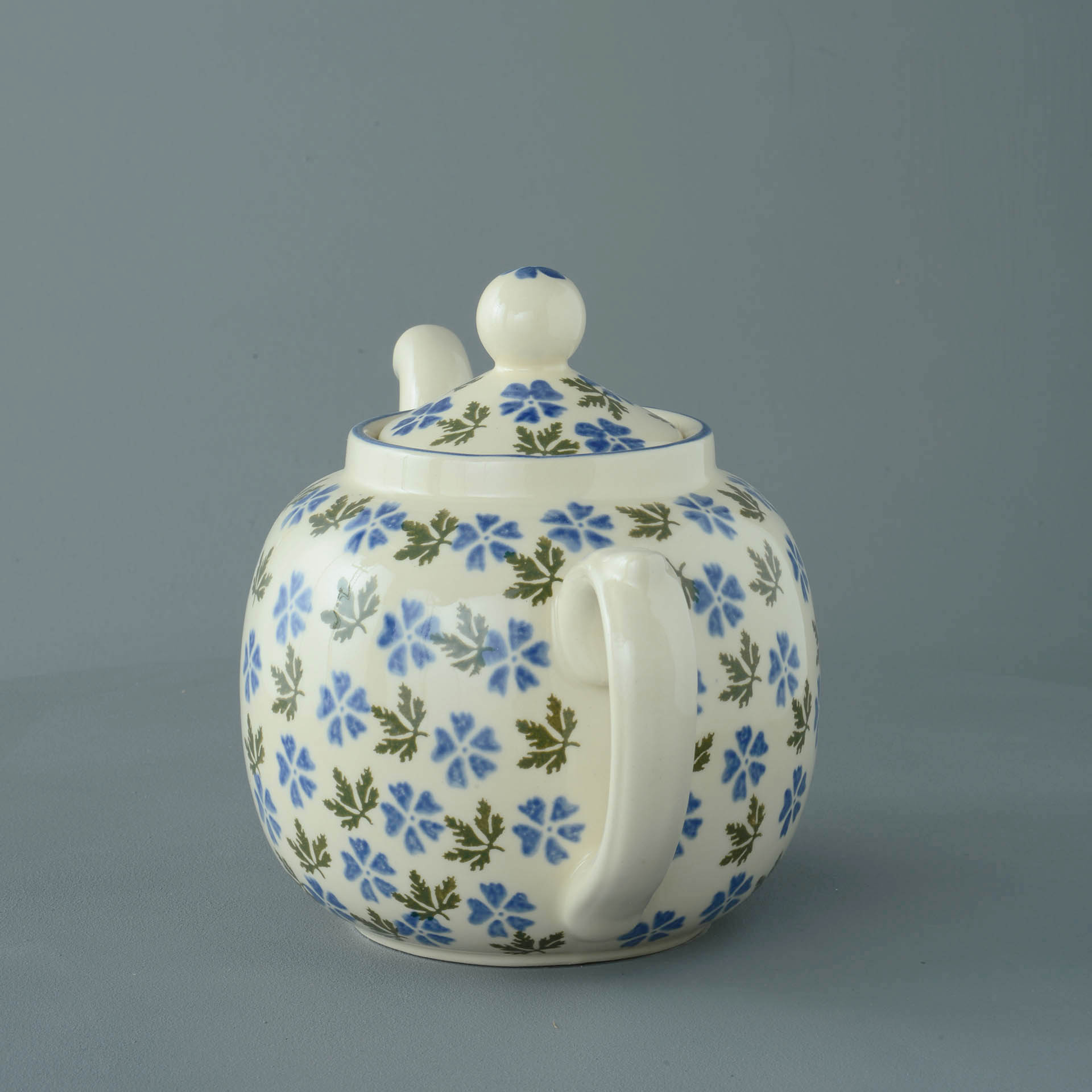 Geranium Teapot - 10 Cup