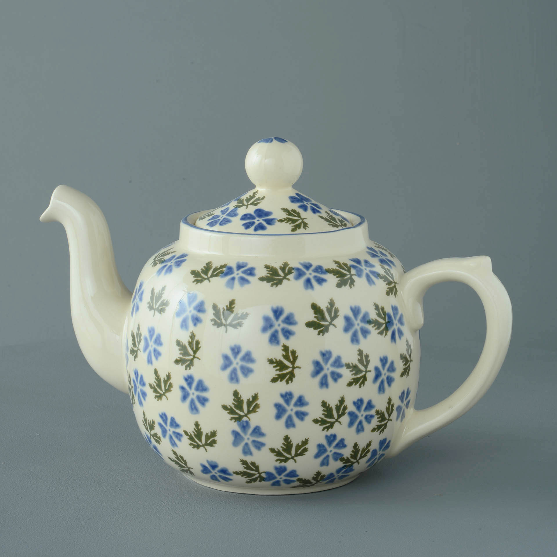 Geranium Teapot - 10 Cup