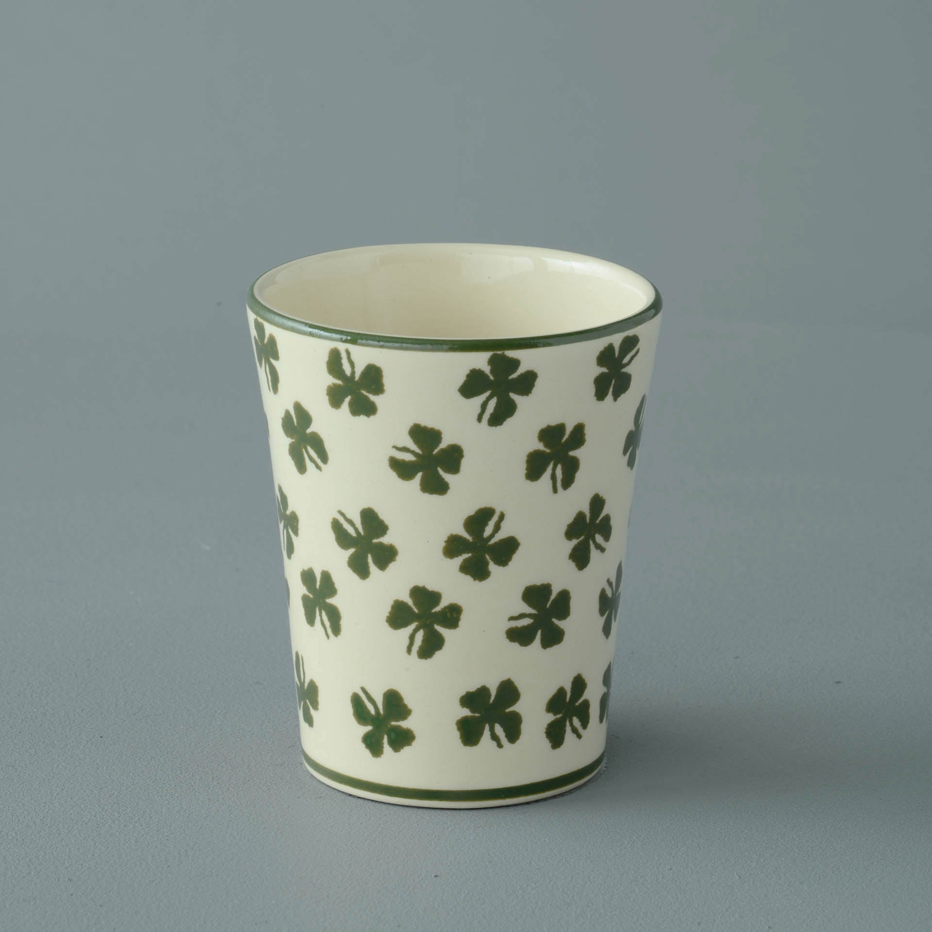 Four leaf clover Bathroom Beaker