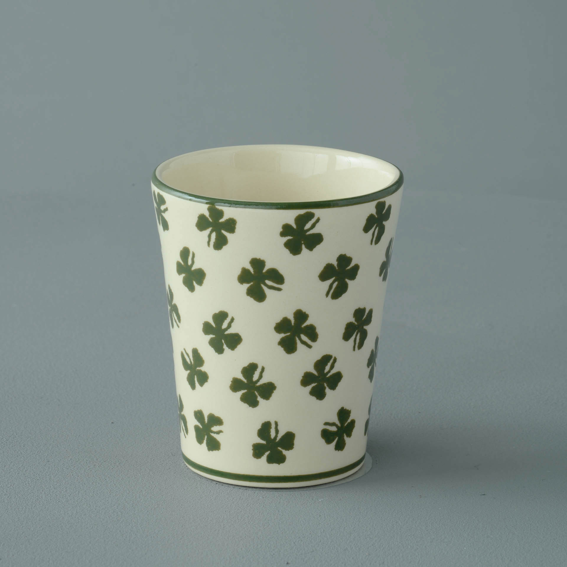 Four leaf clover Bathroom Beaker