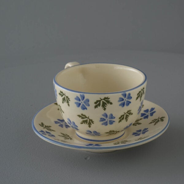 Geranium Cup & Saucer - Breakfast Size
